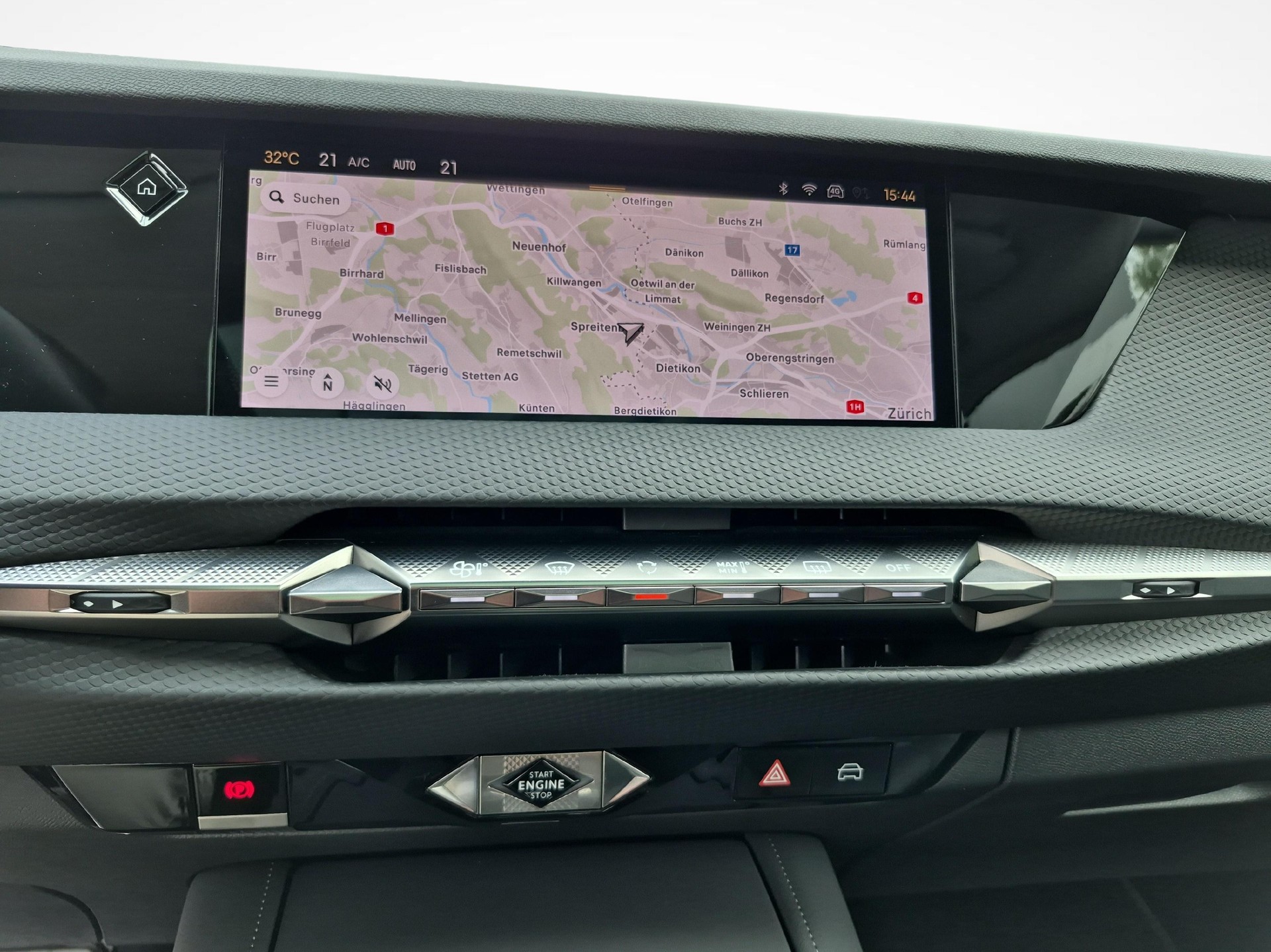DS AUTOMOBILES 4 1.6 PureTech Rivoli-image-13
