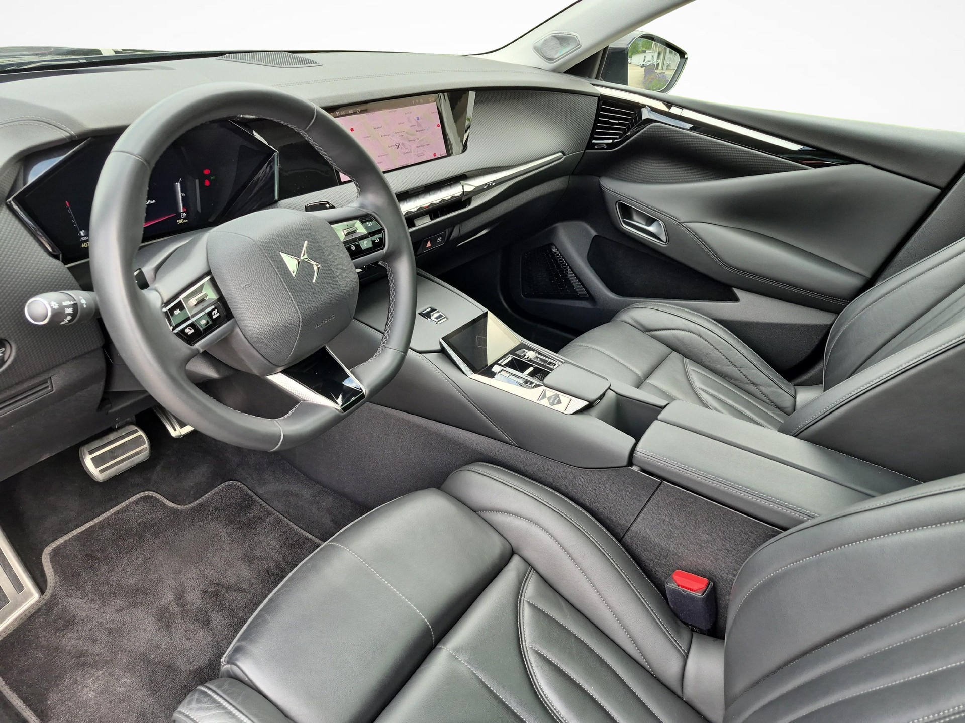 DS AUTOMOBILES 4 1.6 PureTech Rivoli-image-12