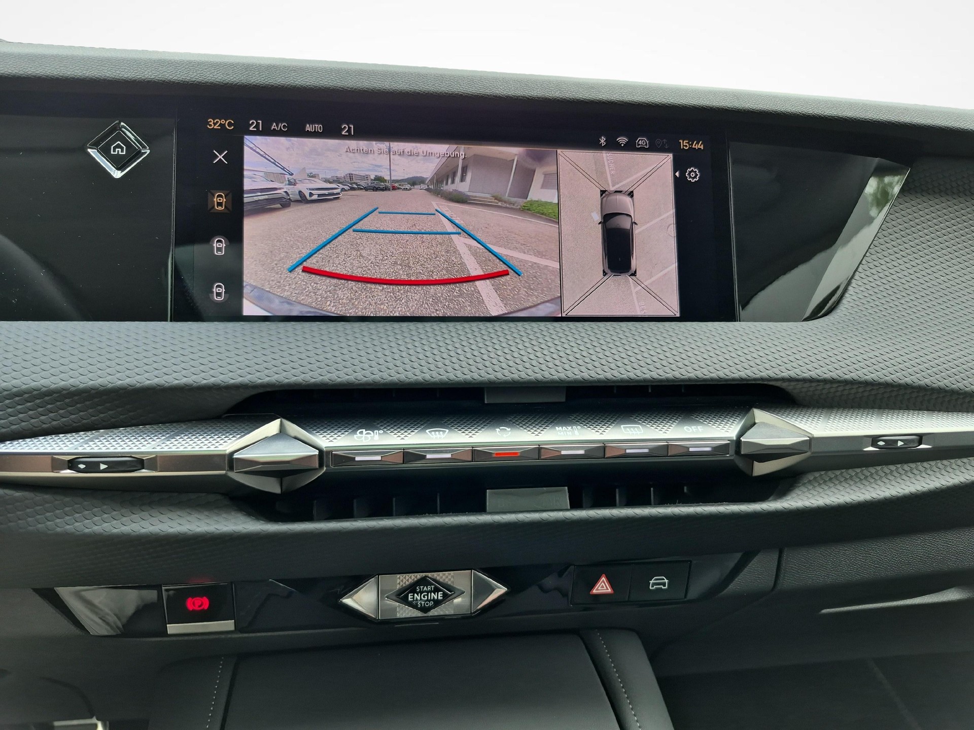 DS AUTOMOBILES 4 1.6 PureTech Rivoli / Jetzt mit attraktivem 1.99% Leasing-image-14