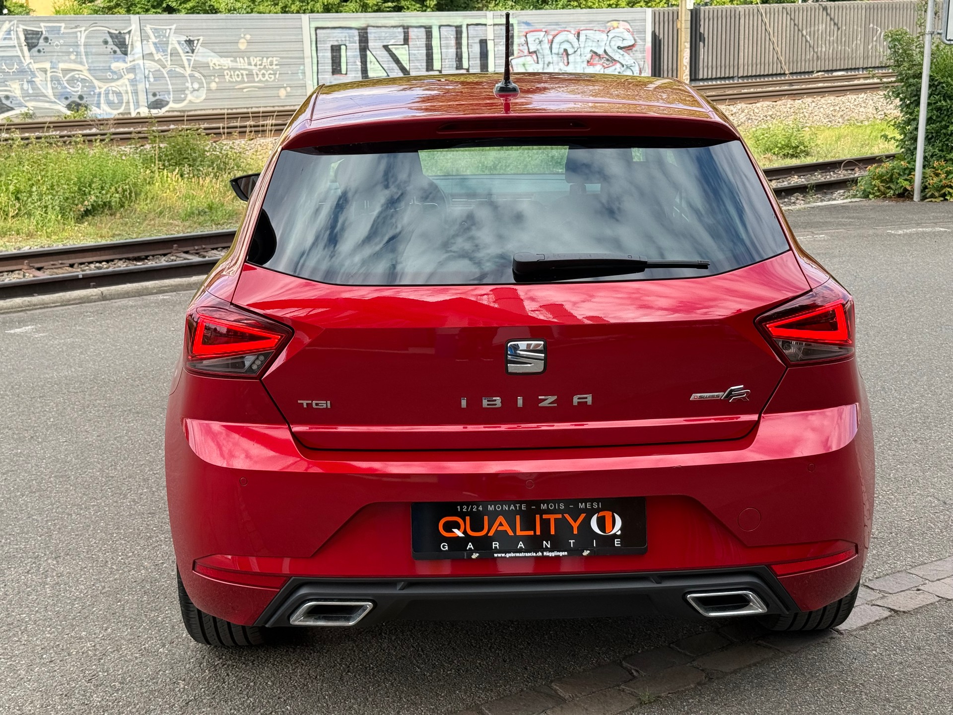 SEAT Ibiza 1.0 TGI CNG Swiss FR Evolution-image-4