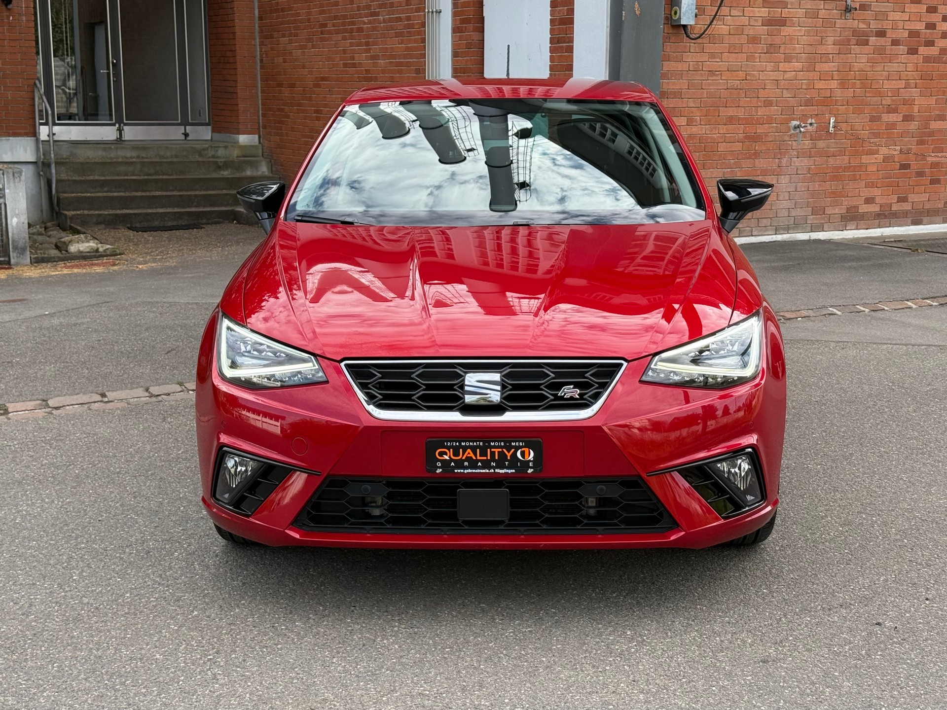 SEAT Ibiza 1.0 TGI CNG Swiss FR Evolution-image-0