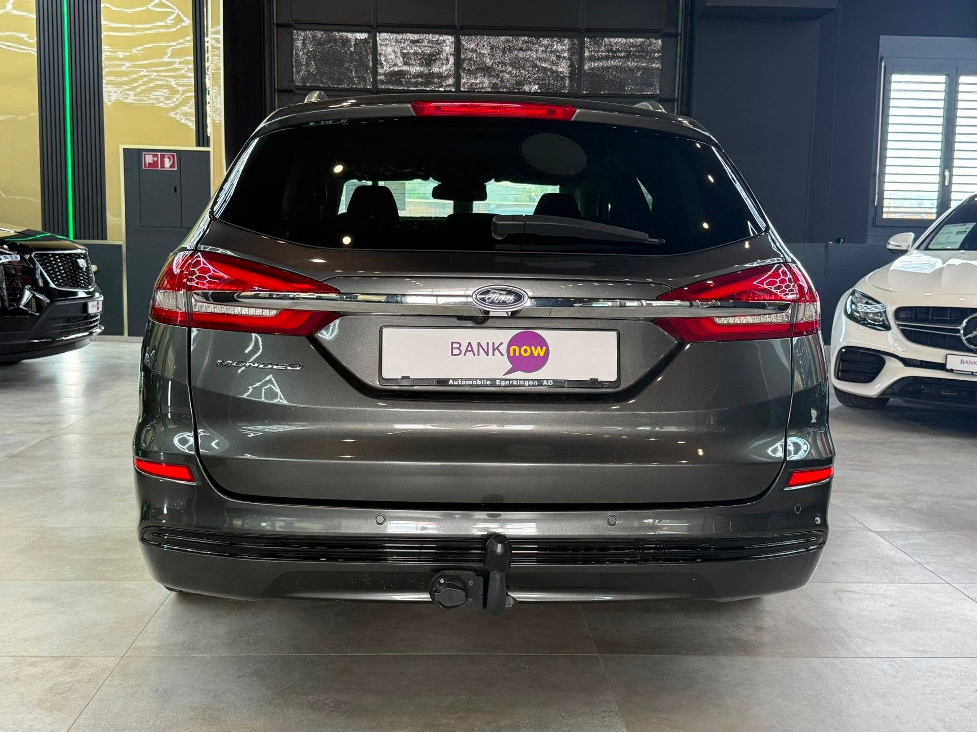 FORD Mondeo 2.0 TDCi Titanium PowerShift-image-5