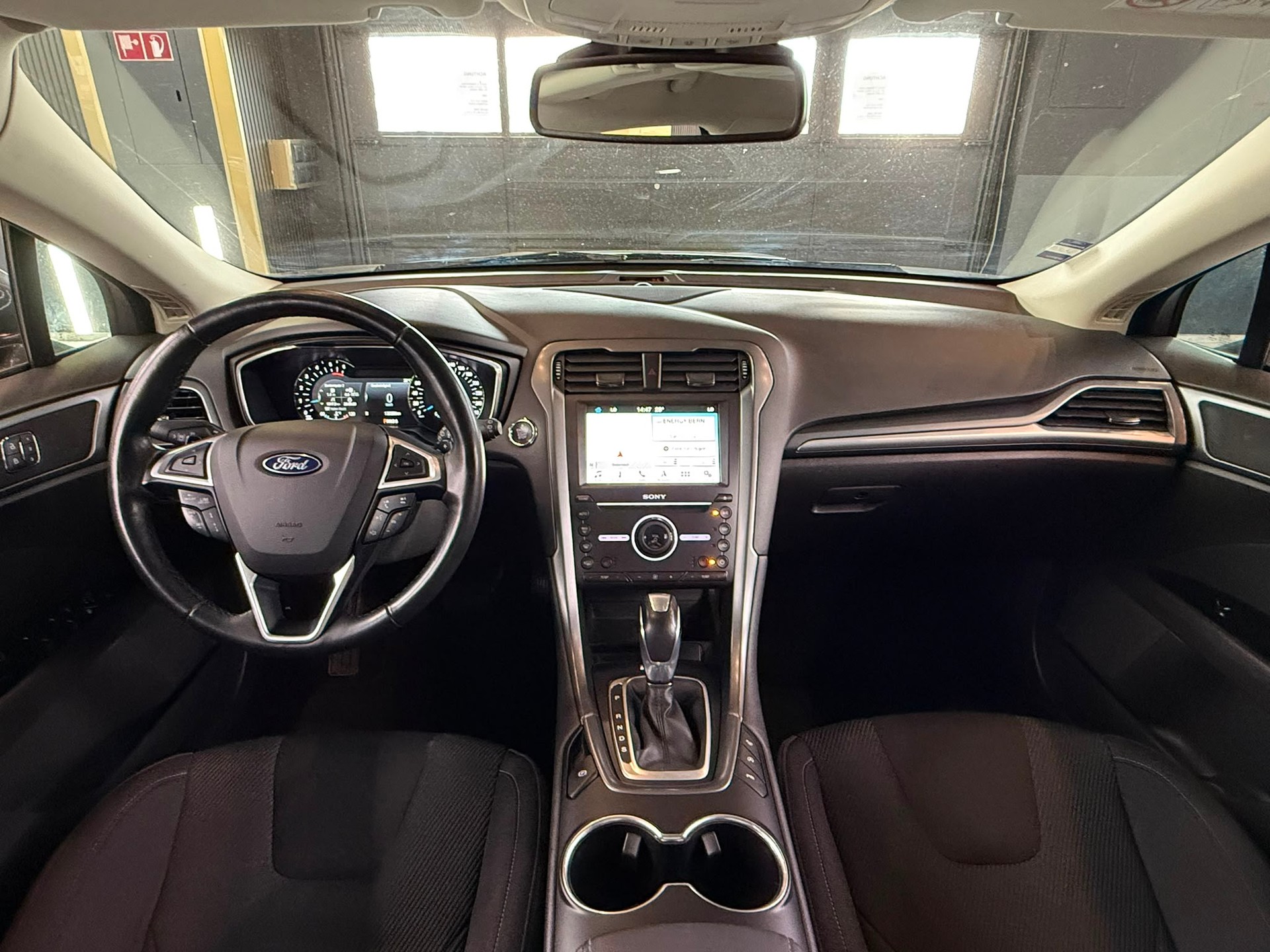 FORD Mondeo 2.0 TDCi Titanium PowerShift-image-12