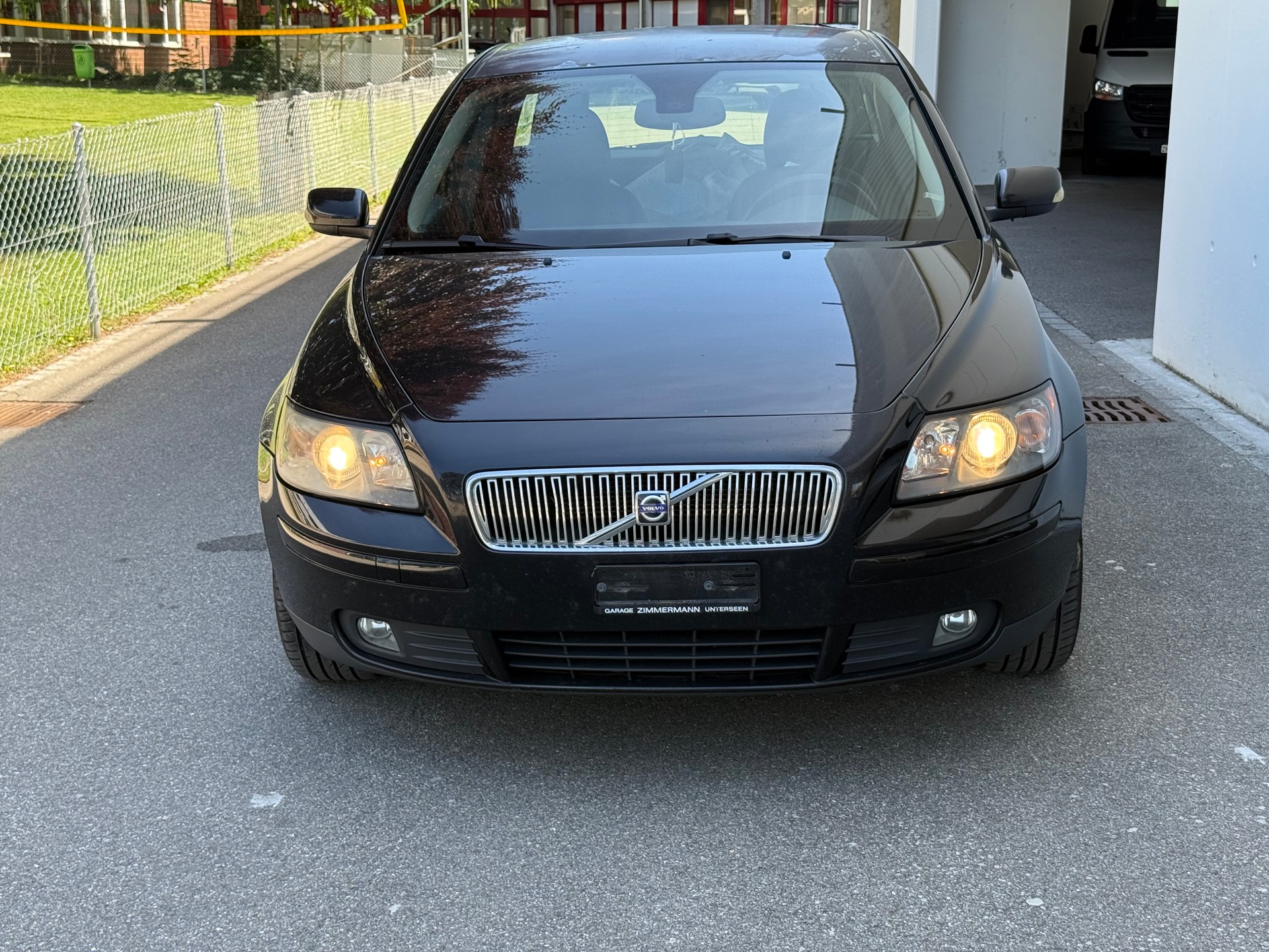VOLVO V50 2.4 Momentum-image-0