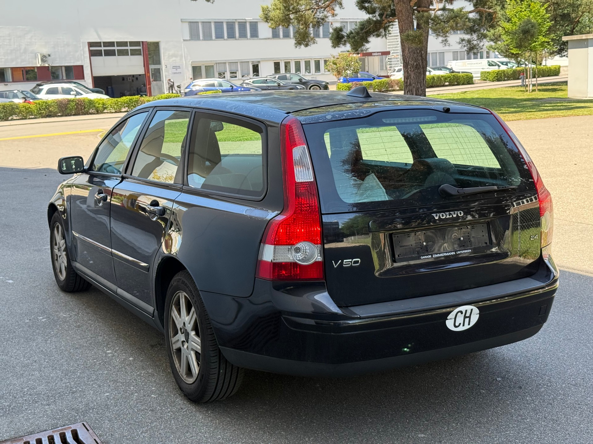 VOLVO V50 2.4 Momentum-image-4