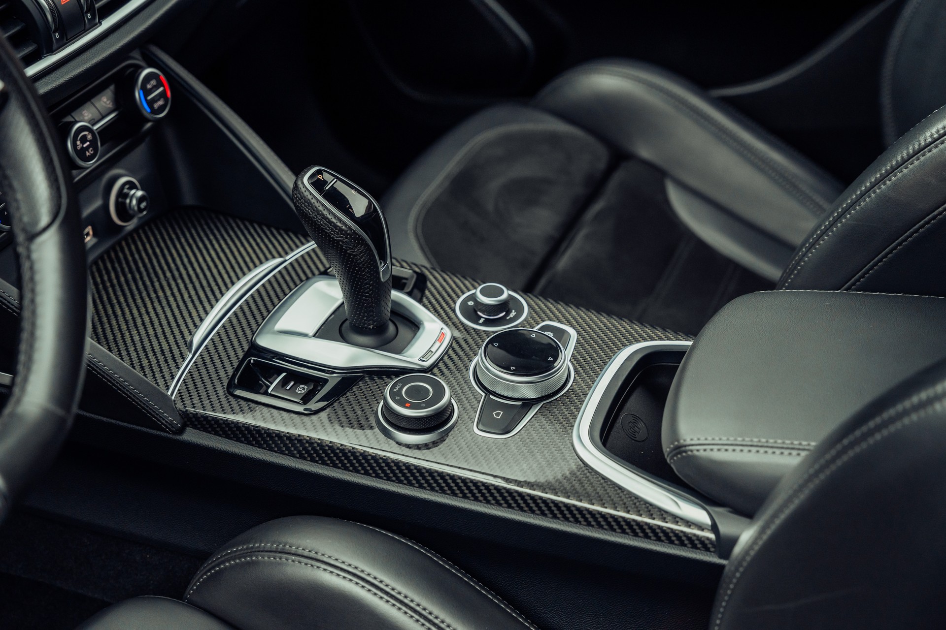 ALFA ROMEO Stelvio 2.9 V6 Quadrifoglio Q4 Automatic-image-14