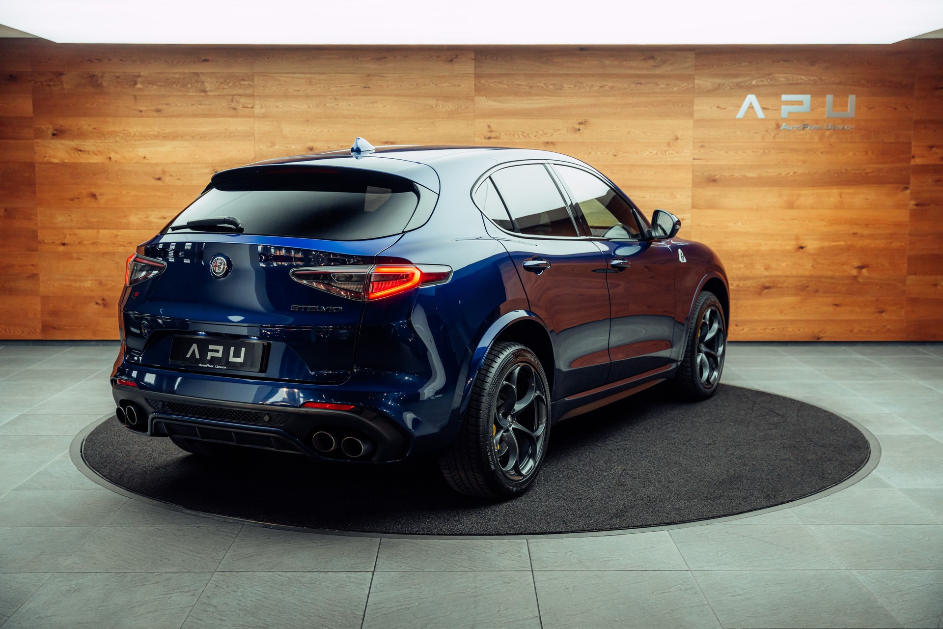 ALFA ROMEO Stelvio 2.9 V6 Quadrifoglio Q4 Automatic-image-1