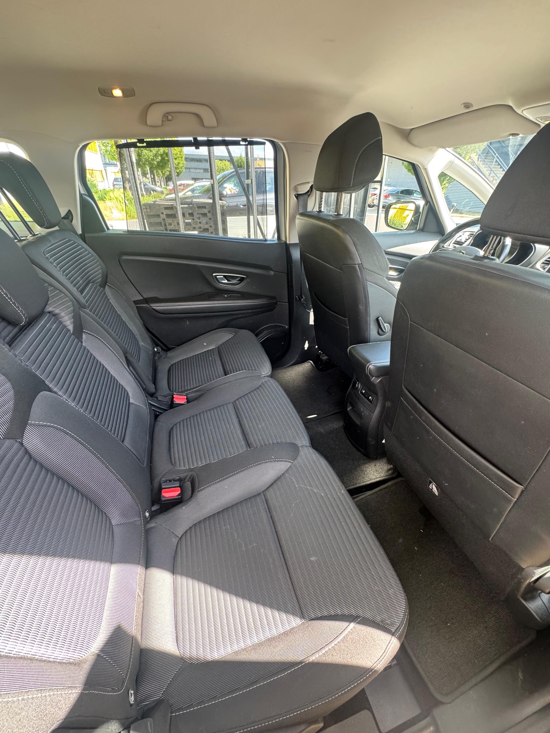 RENAULT Grand Scénic 1.5 dCi Bose EDC-image-7