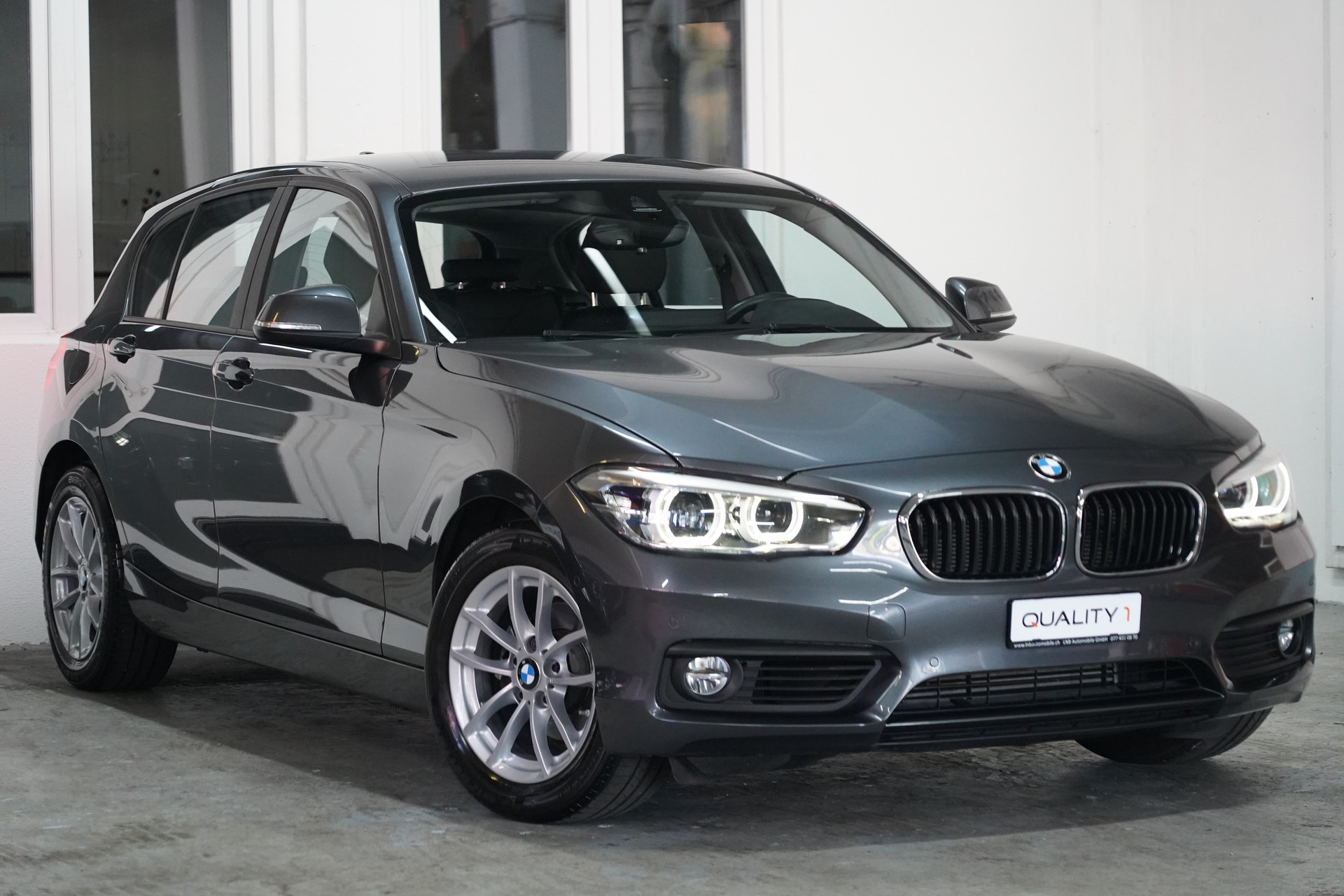 BMW 118i Steptronic-image-0