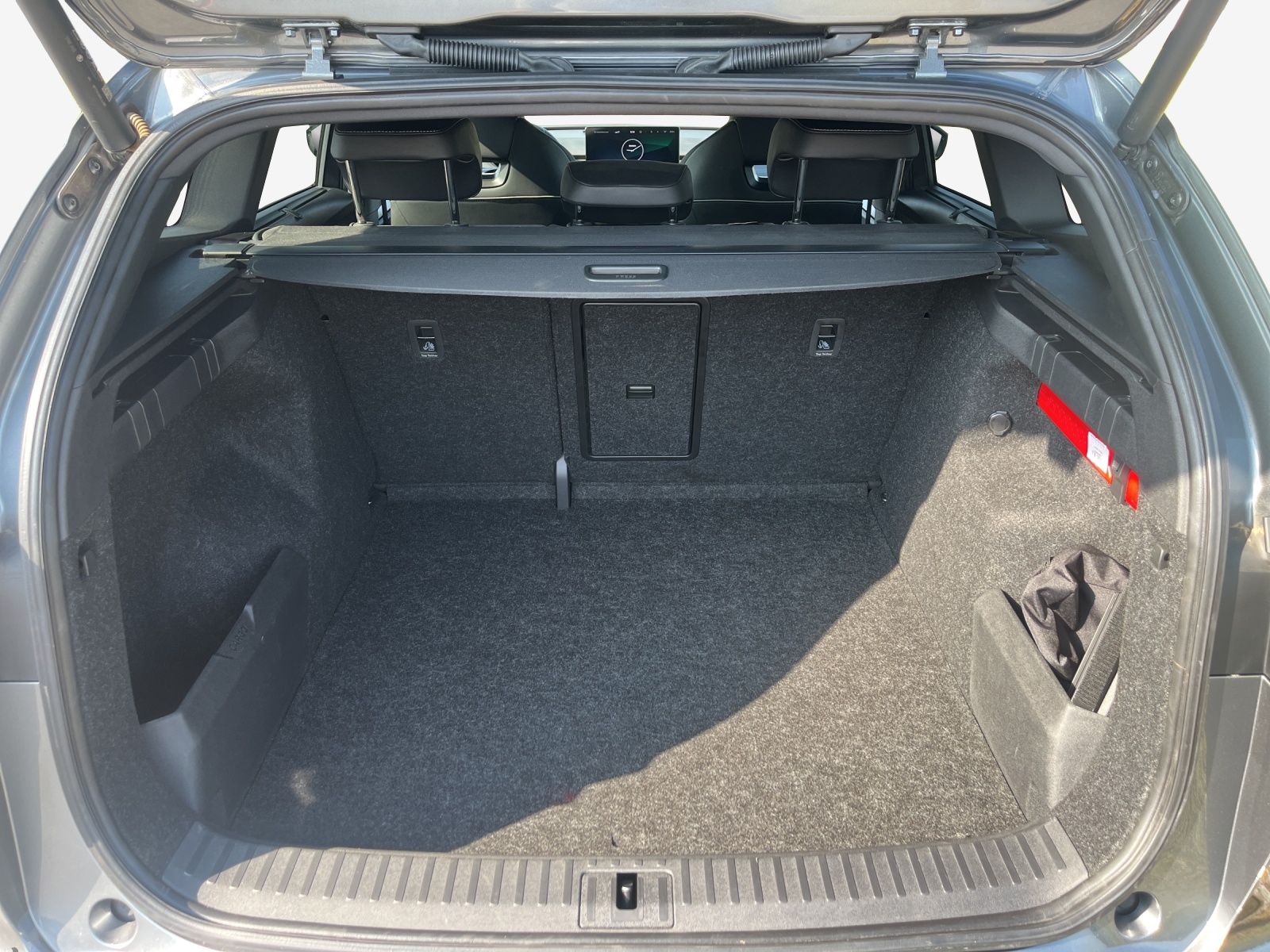 SKODA Enyaq iV 80x SportLine-image-13
