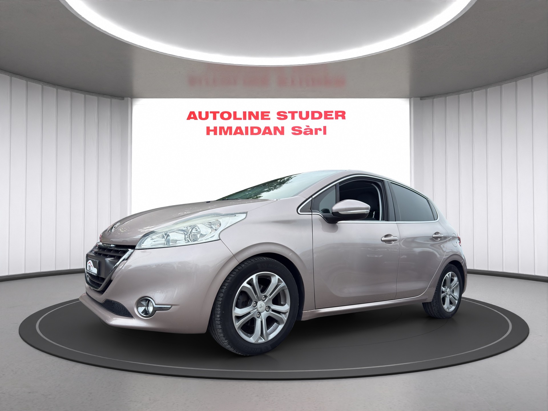 PEUGEOT 208 1.6 VTI Allure-image-0