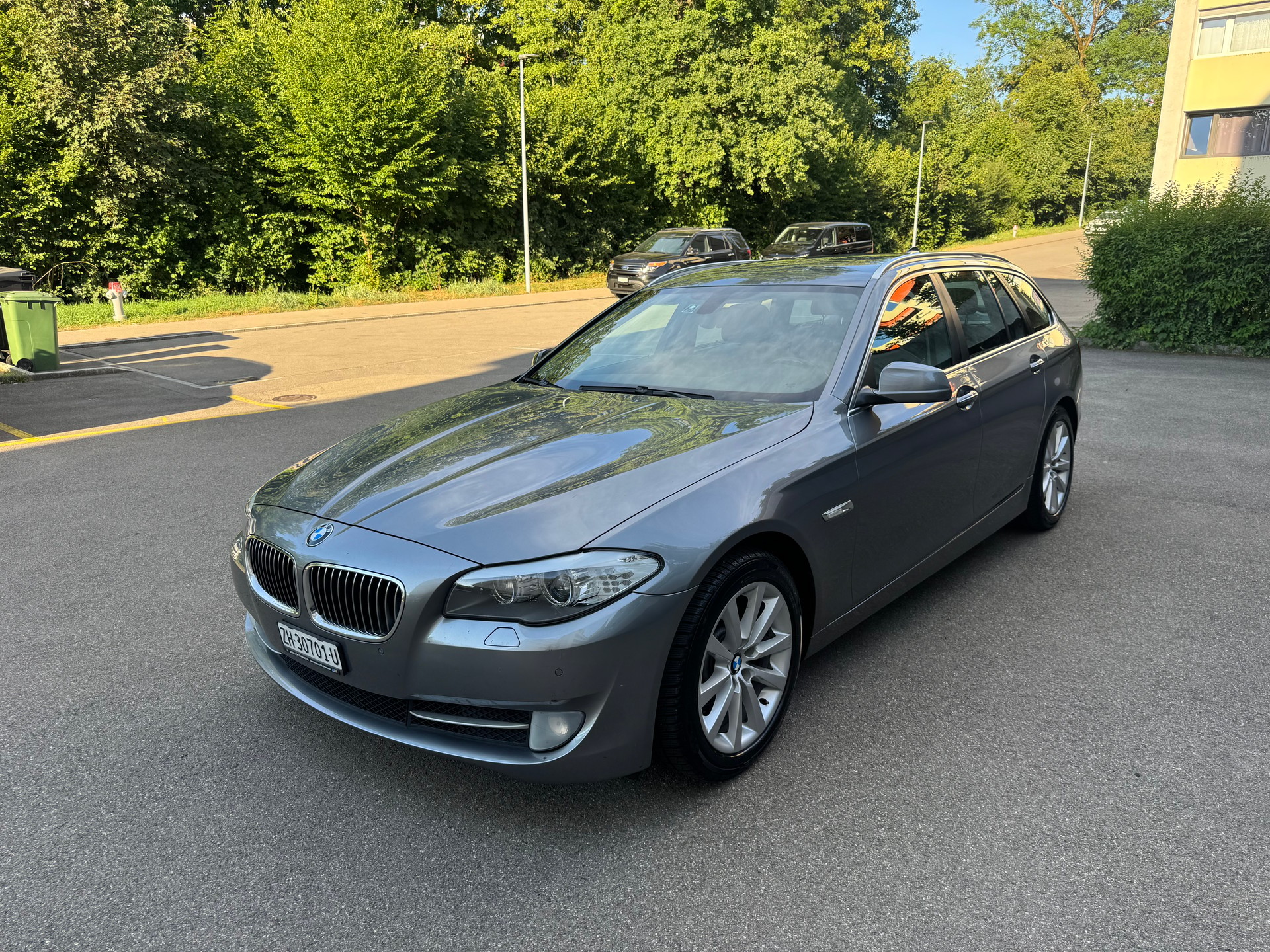 BMW 520d Touring Steptronic-image-2