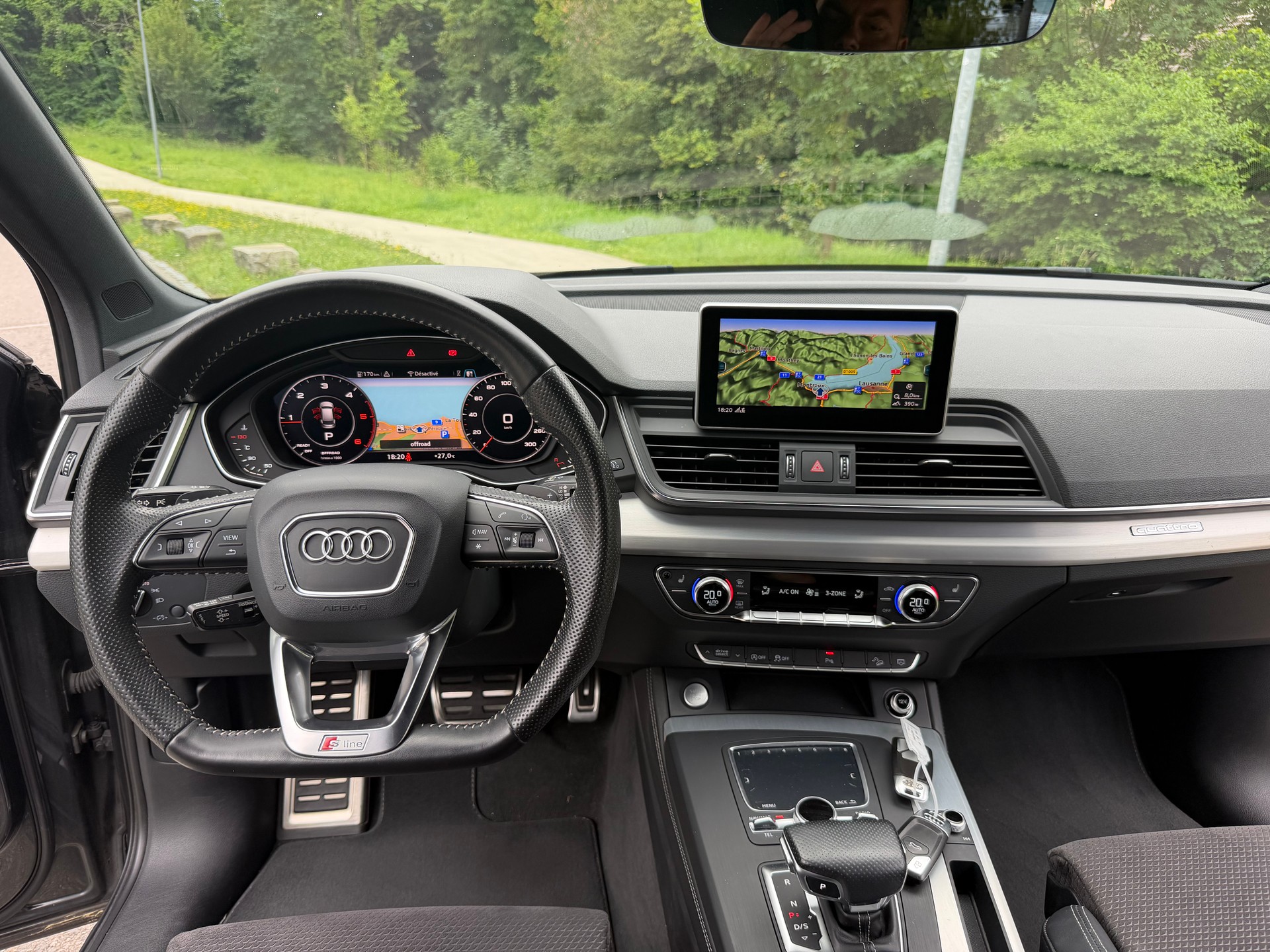 AUDI Q5 2.0 TDI sport quattro S-tronic-image-11