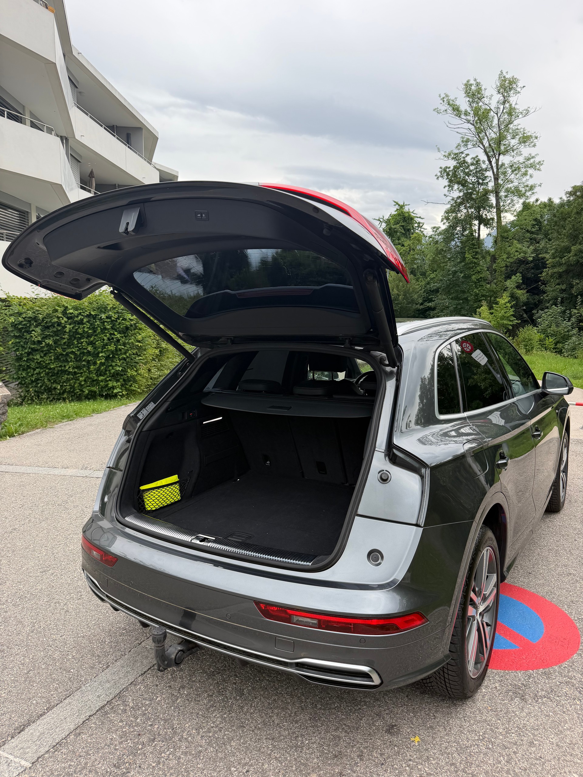 AUDI Q5 2.0 TDI sport quattro S-tronic-image-8