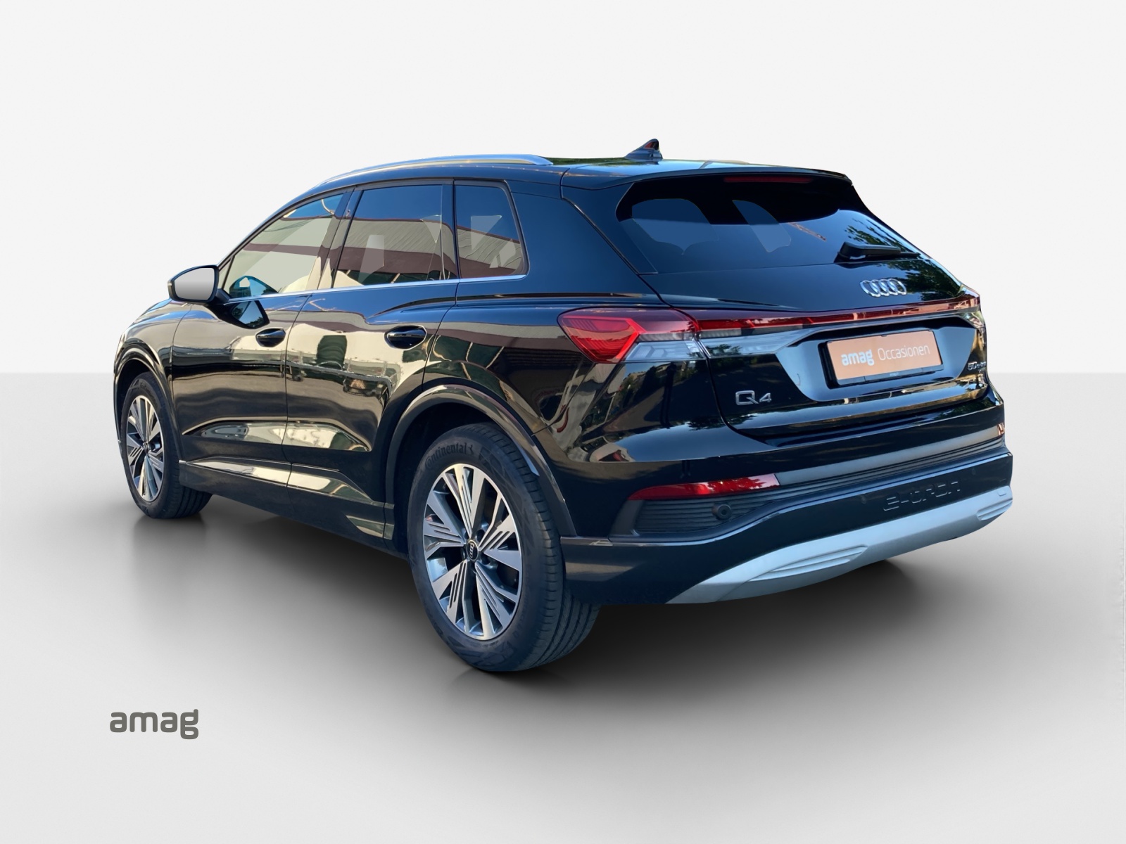 AUDI Q4 e-tron 50 quattro-image-2