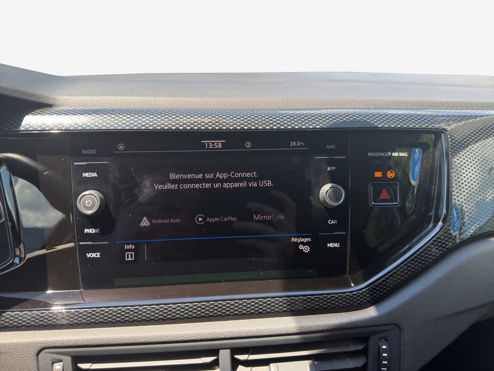 VW Taigo 1.0 TSI Life DSG-image-13