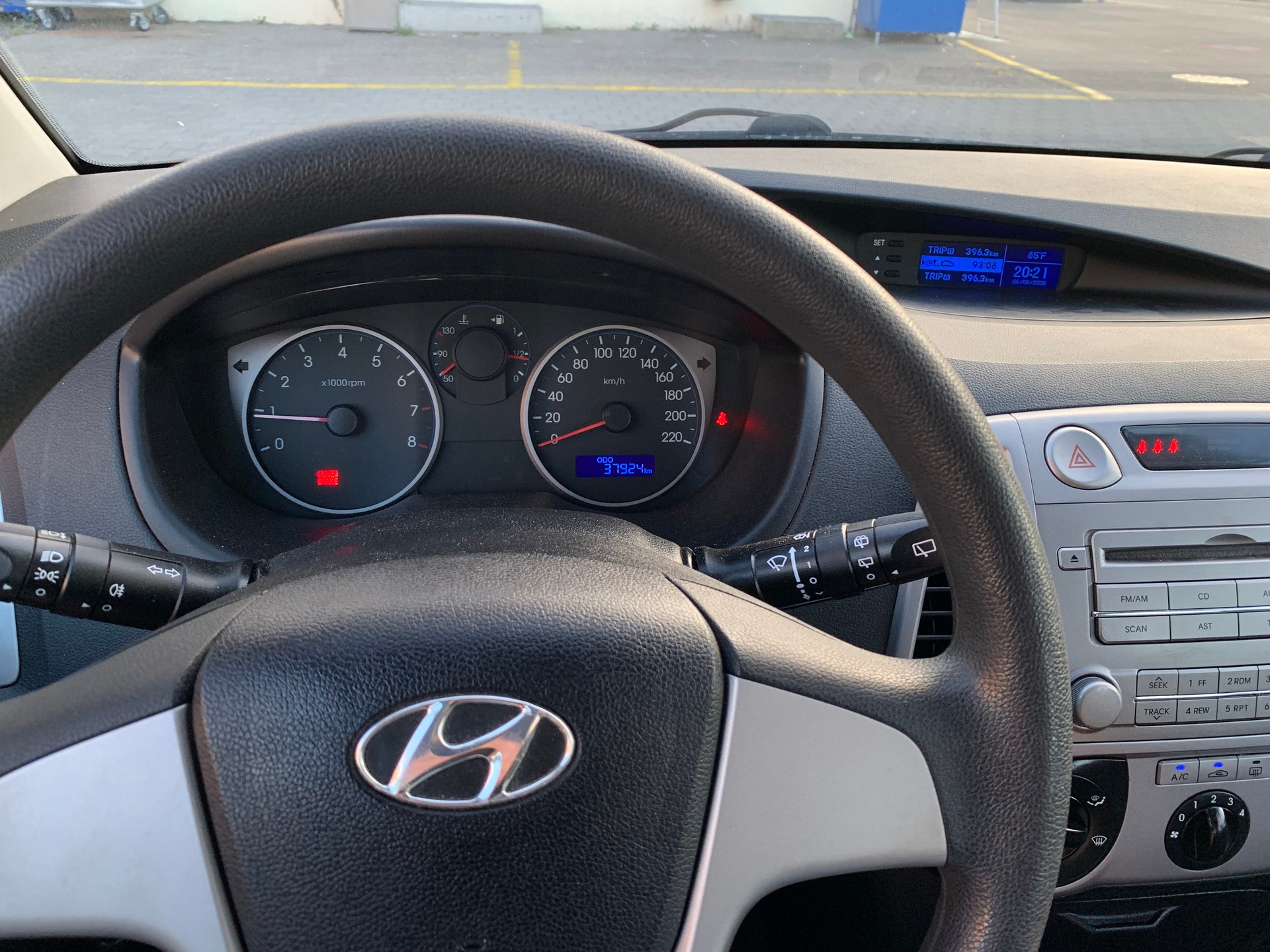 HYUNDAI i20 1.2 Comfort-image-9
