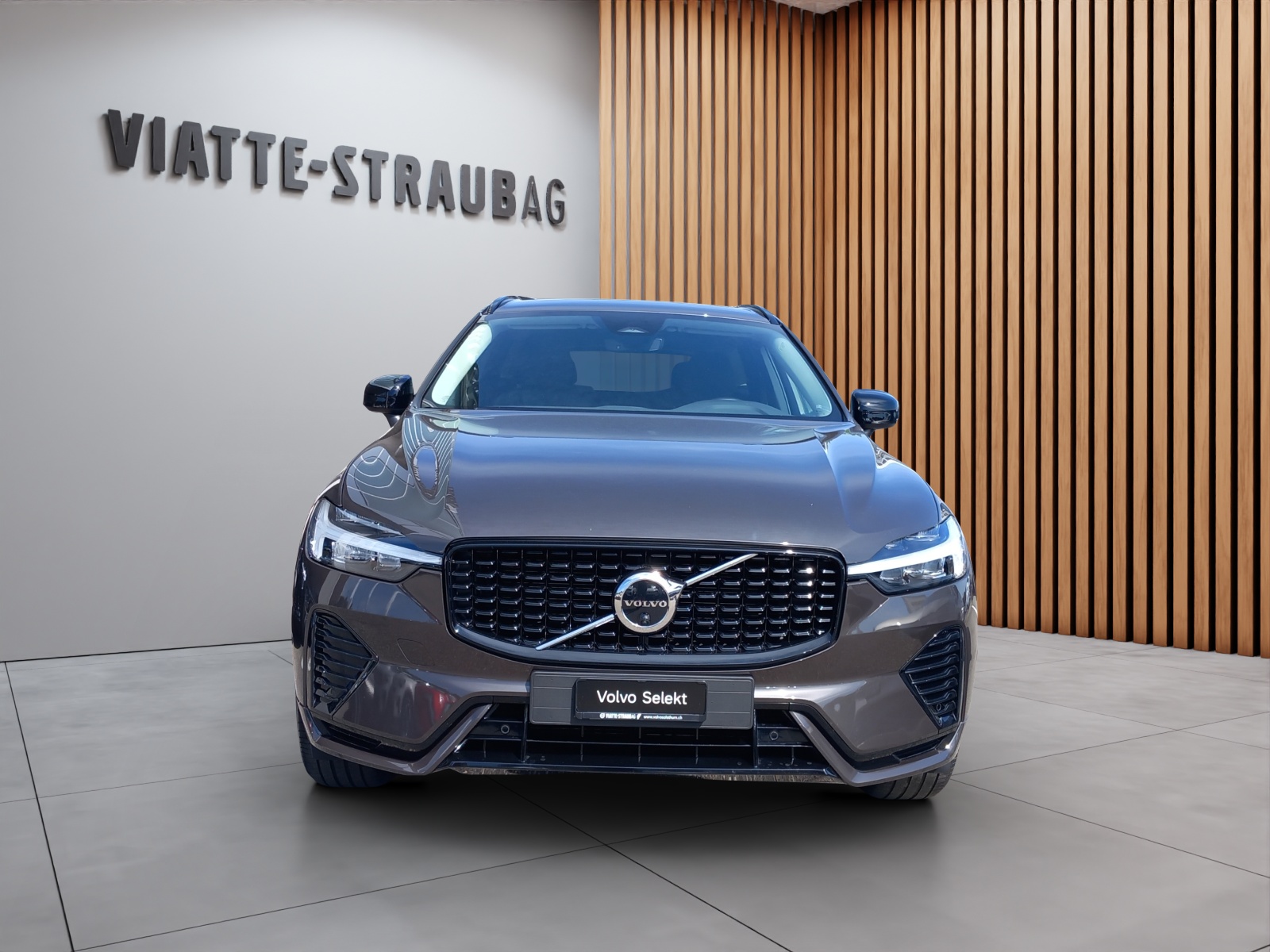 VOLVO XC60 2.0 T6 TE Plus Dark eAWD-image-7