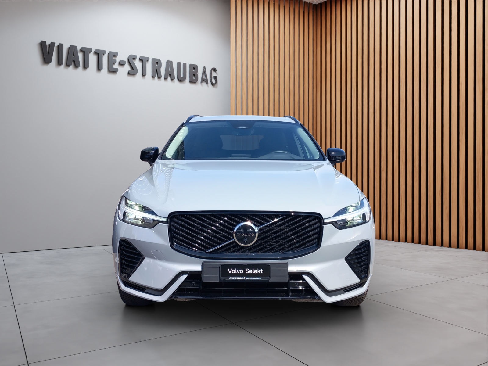 VOLVO XC60 2.0 T6 TE Plus Dark eAWD-image-7