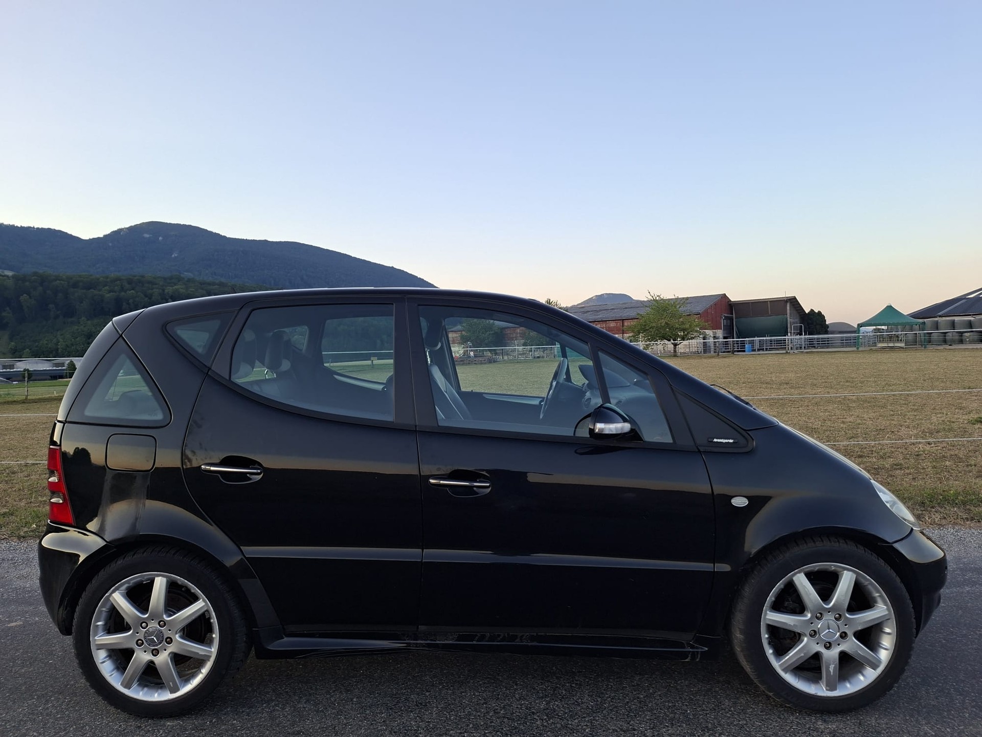 MERCEDES-BENZ A 210 Evolution-image-2