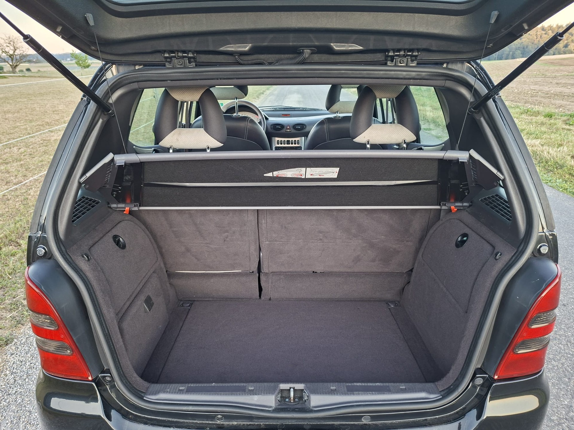 MERCEDES-BENZ A 210 Evolution-image-7