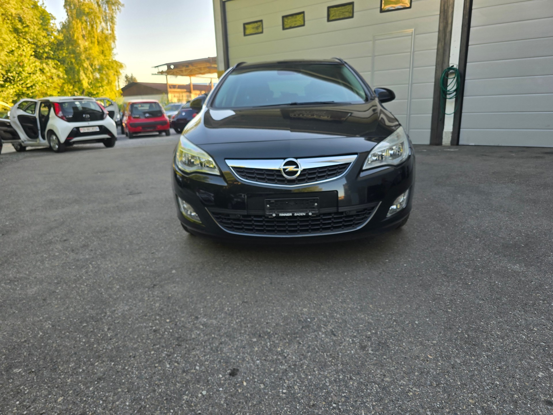 OPEL Astra SportsTourer 1.7 CDTi Anniversary Edition-image-1