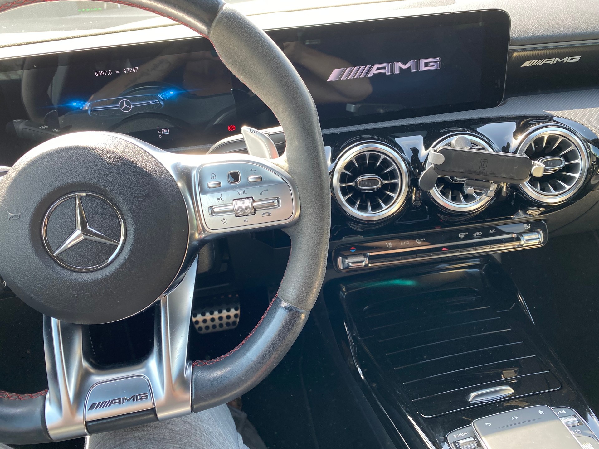 MERCEDES-BENZ 4 Matic *Facelift*Panorama*Ambiente Beleuchtung-image-4