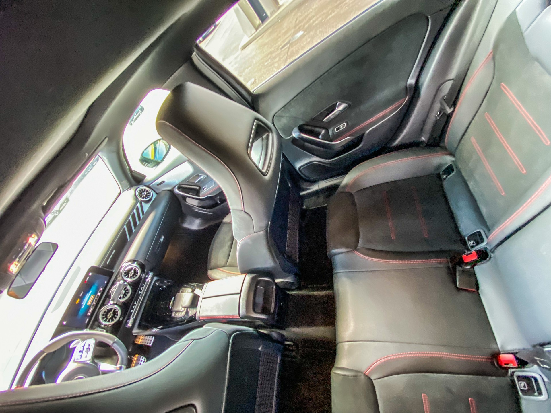 MERCEDES-BENZ 4 Matic *Facelift*Panorama*Ambiente Beleuchtung-image-5