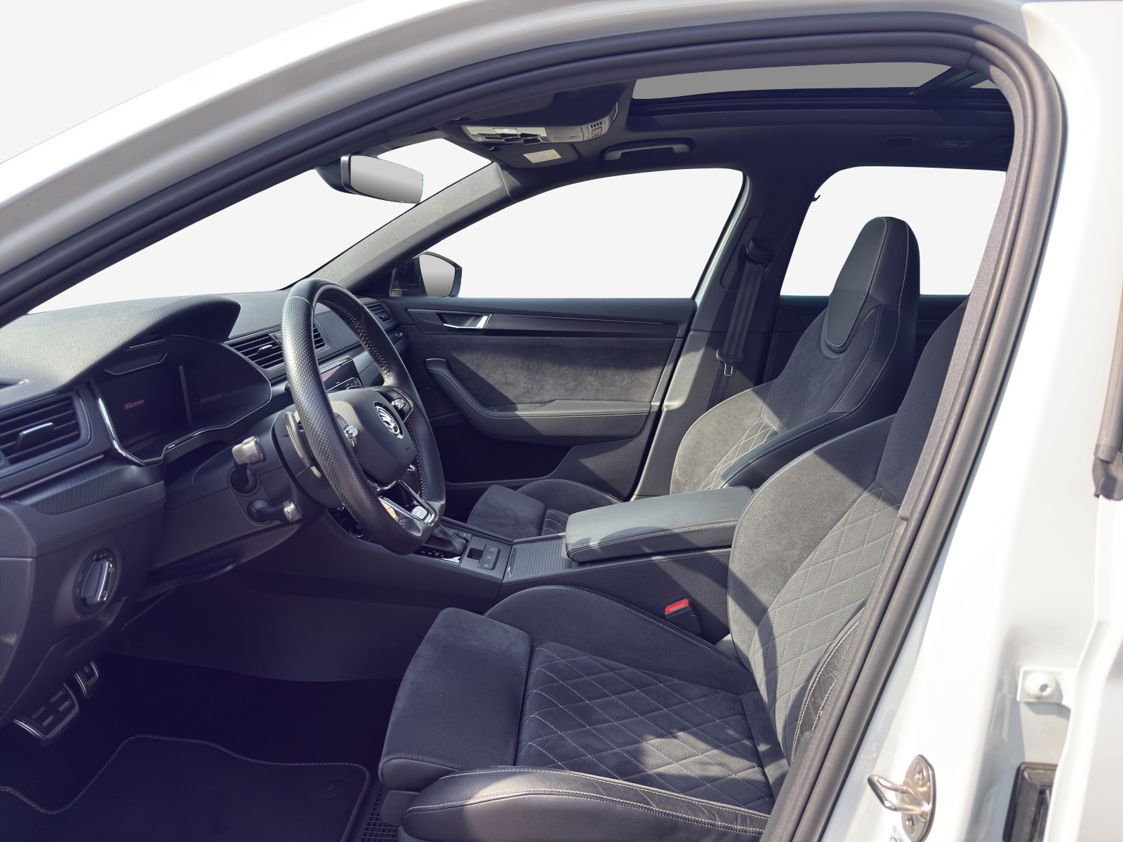 SKODA Superb Combi 2.0 TSI SportLine 4x4 DSG-image-7