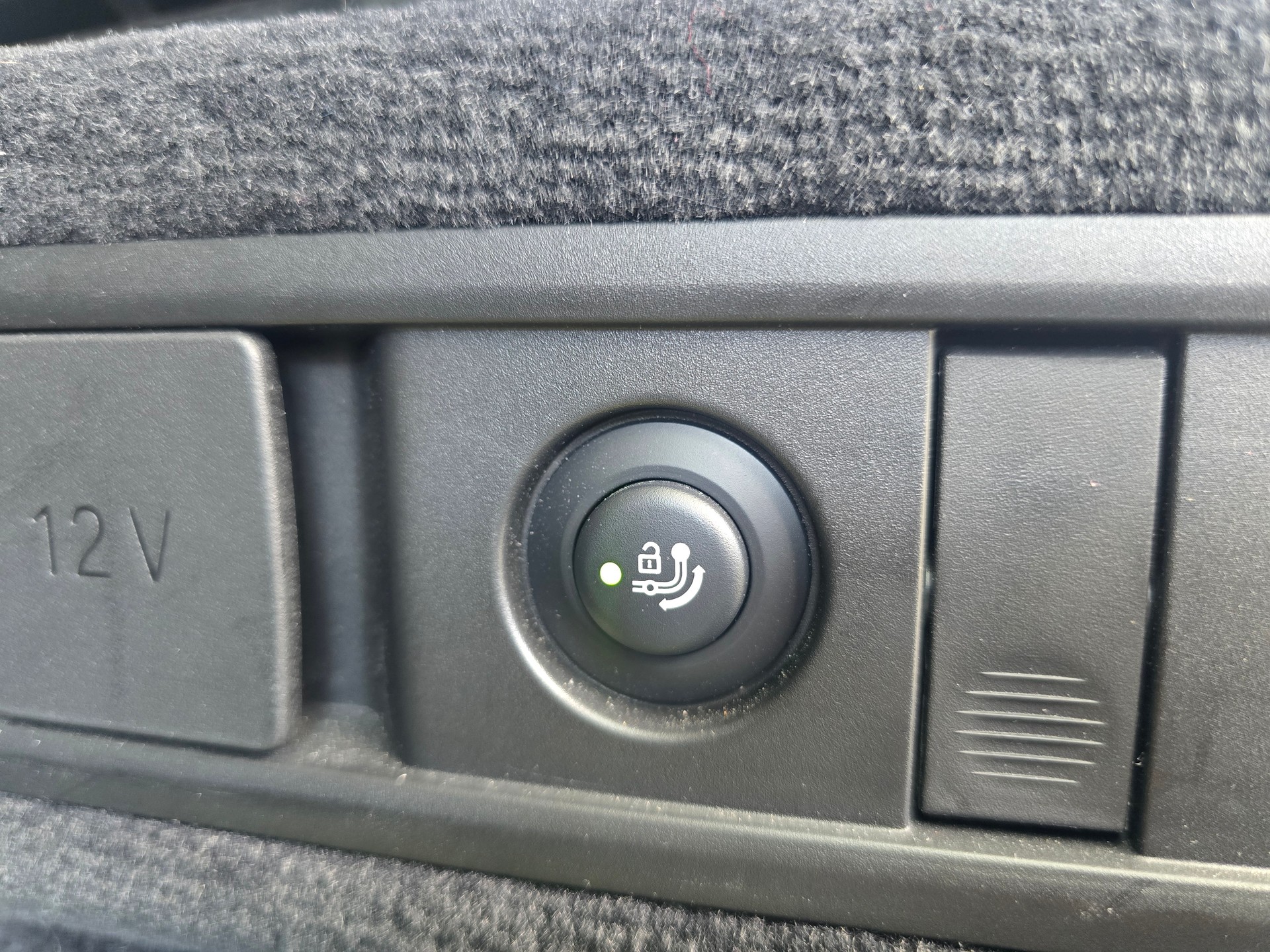 BMW X5 xDrive45e Steptronic CH-Fahrzeug-image-26