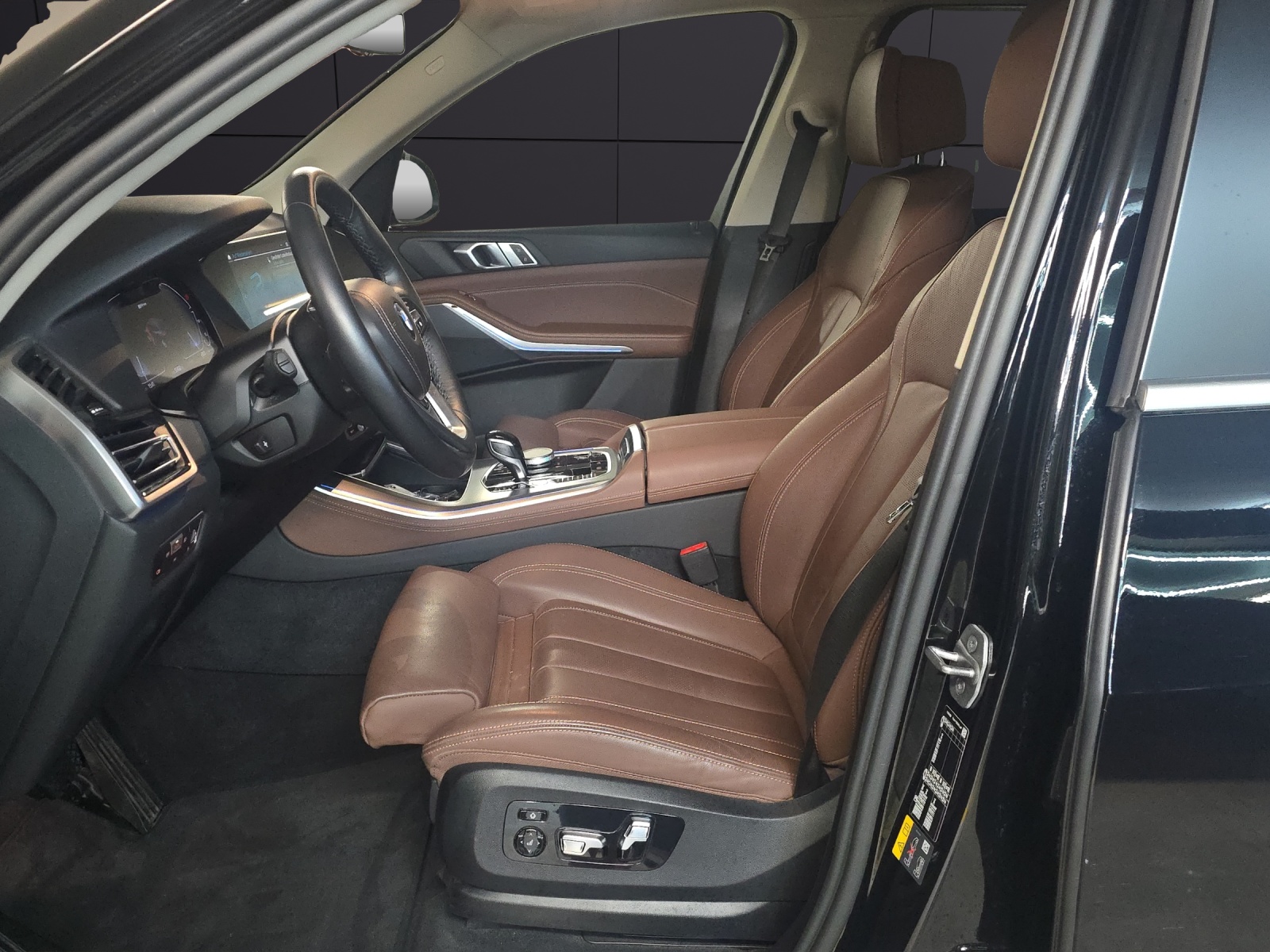 BMW X5 xDrive45e Steptronic CH-Fahrzeug-image-8