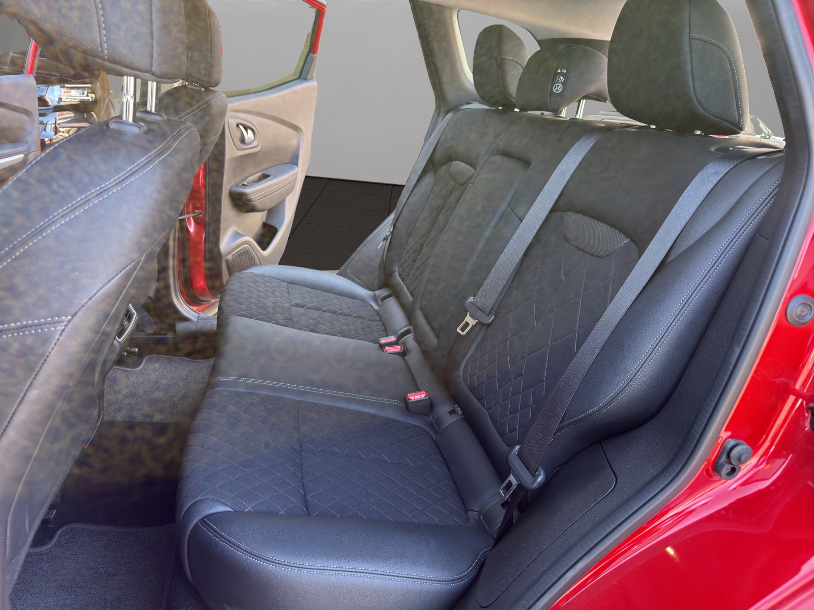 RENAULT Kadjar 1.3 16V Turbo Intens EDC-image-12