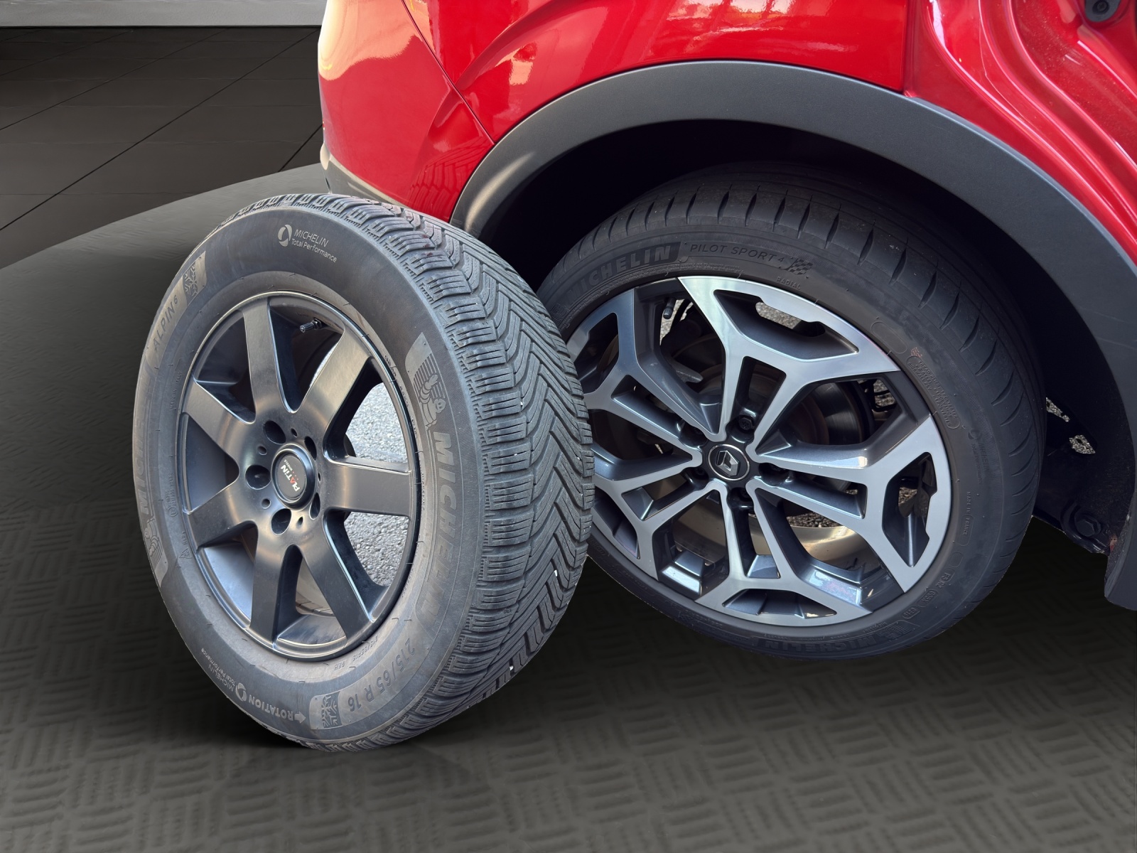 RENAULT Kadjar 1.3 16V Turbo Intens EDC-image-18