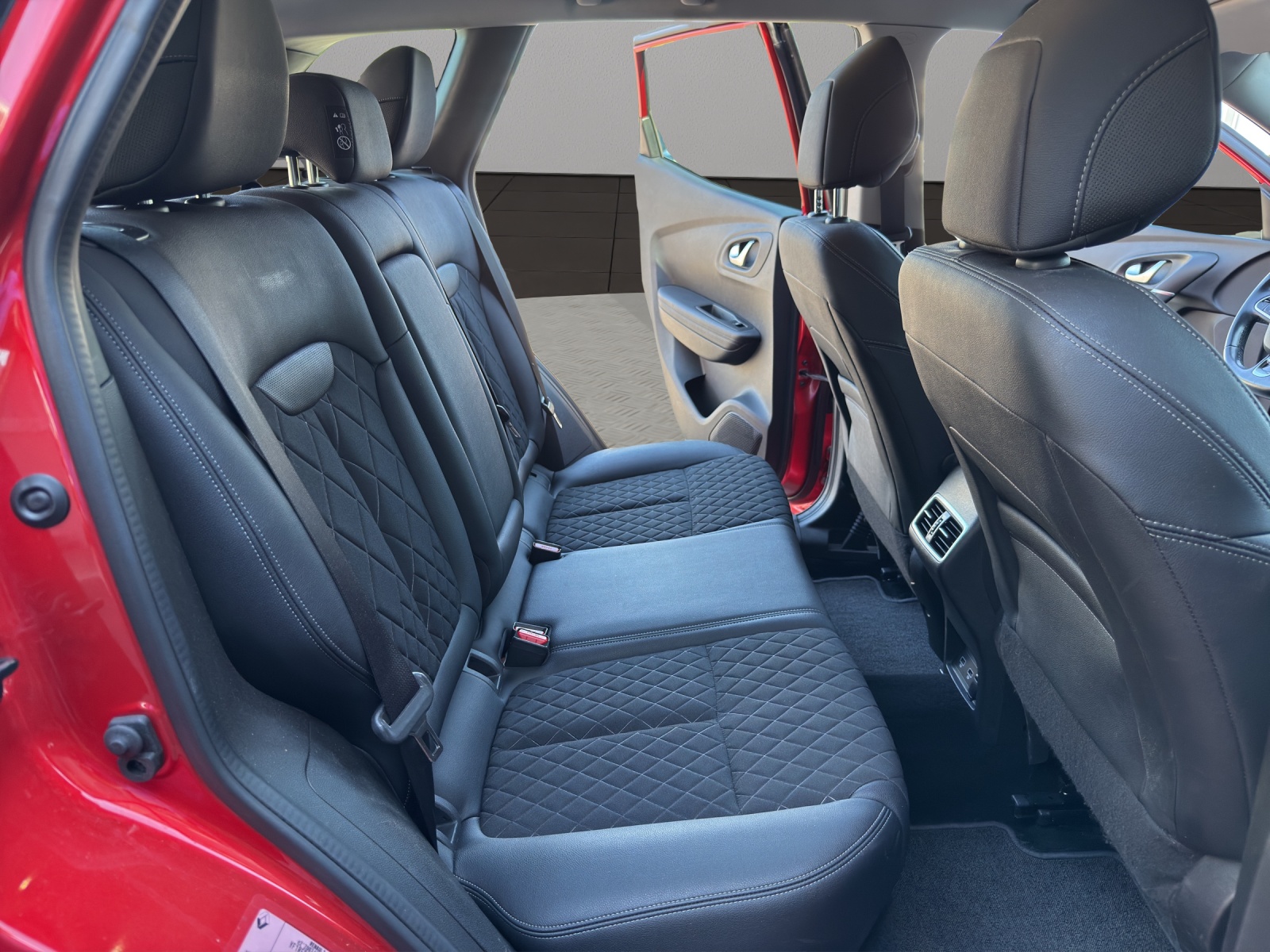 RENAULT Kadjar 1.3 16V Turbo Intens EDC-image-17