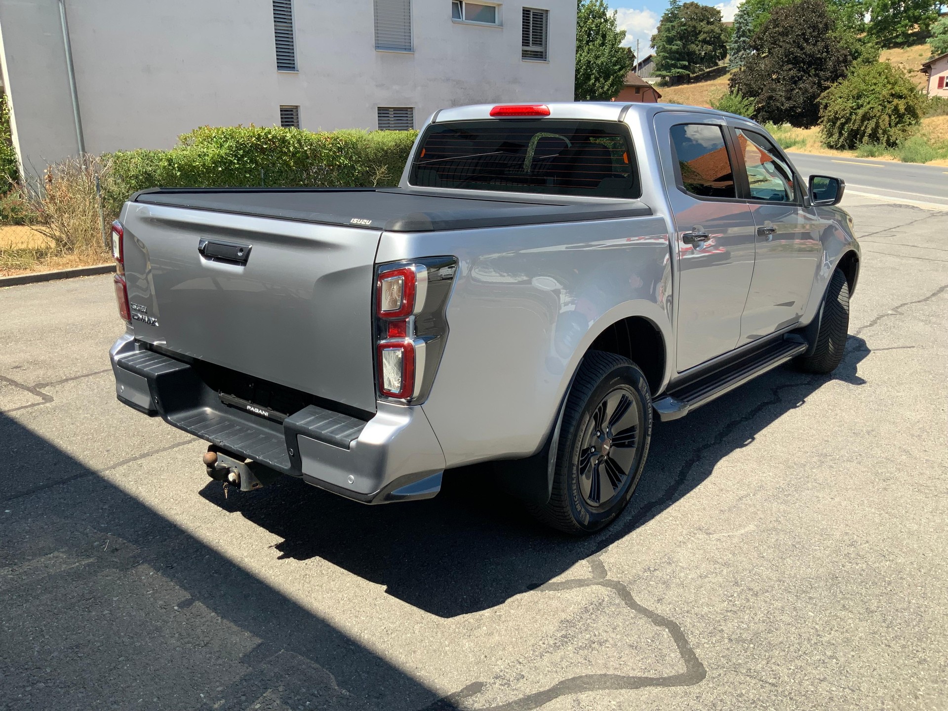 ISUZU D-Max Crew Pick-up 1.9 DDi N60 FF 4x4-showroom-element-3