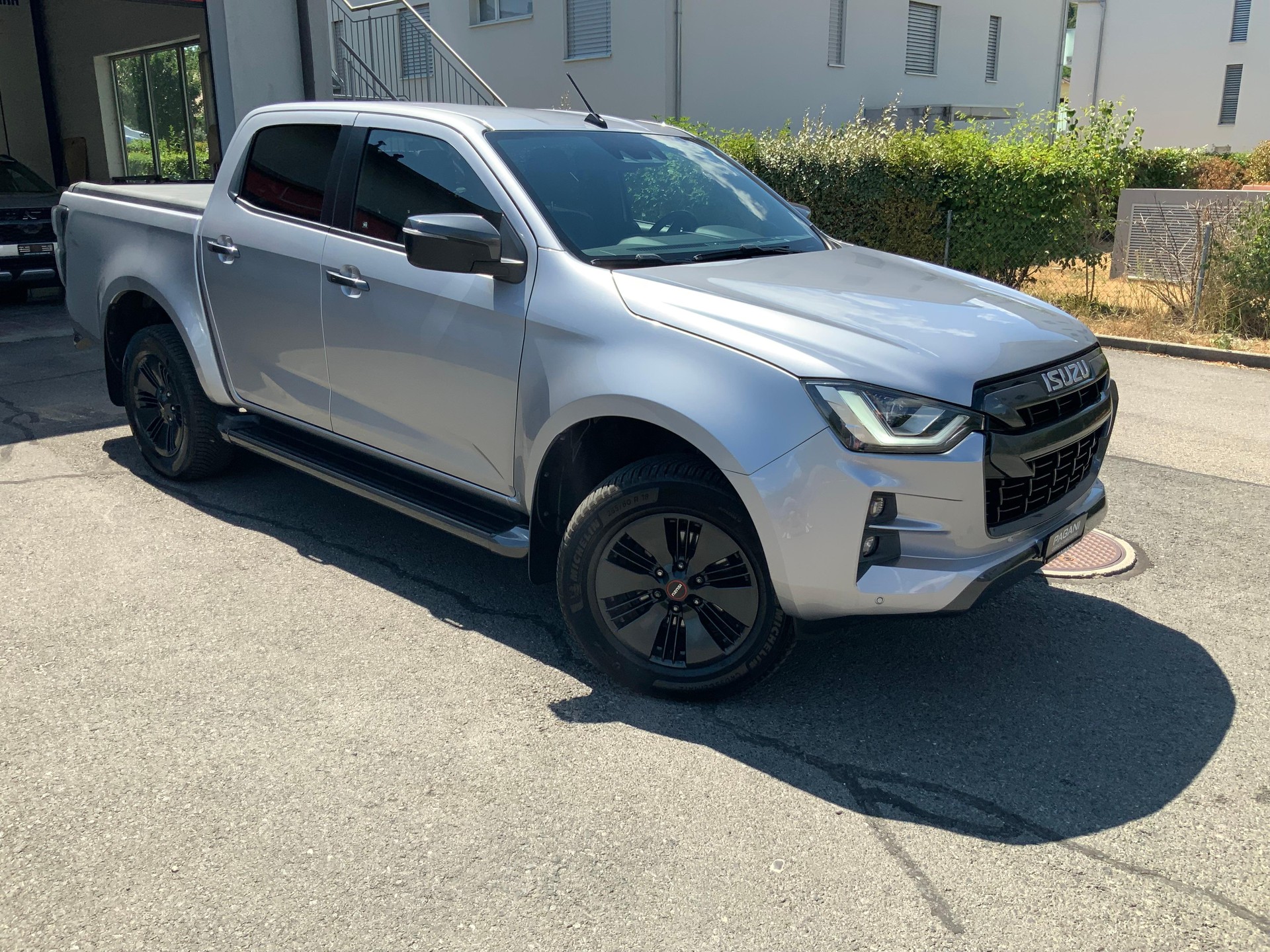 ISUZU D-Max Crew Pick-up 1.9 DDi N60 FF 4x4-showroom-element-2