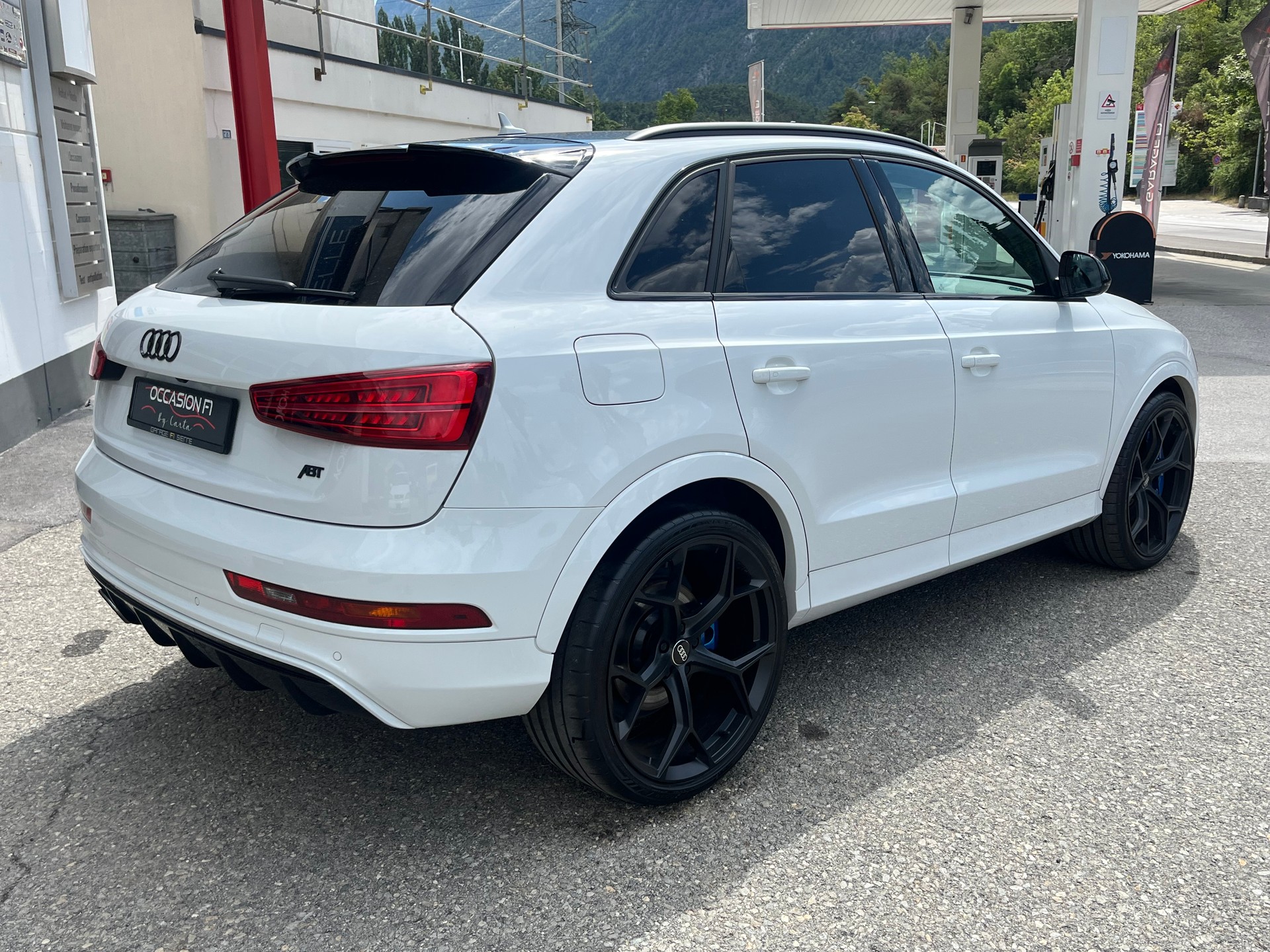 AUDI RS Q3 2.5 TFSI performance quattro S-tronic-image-5