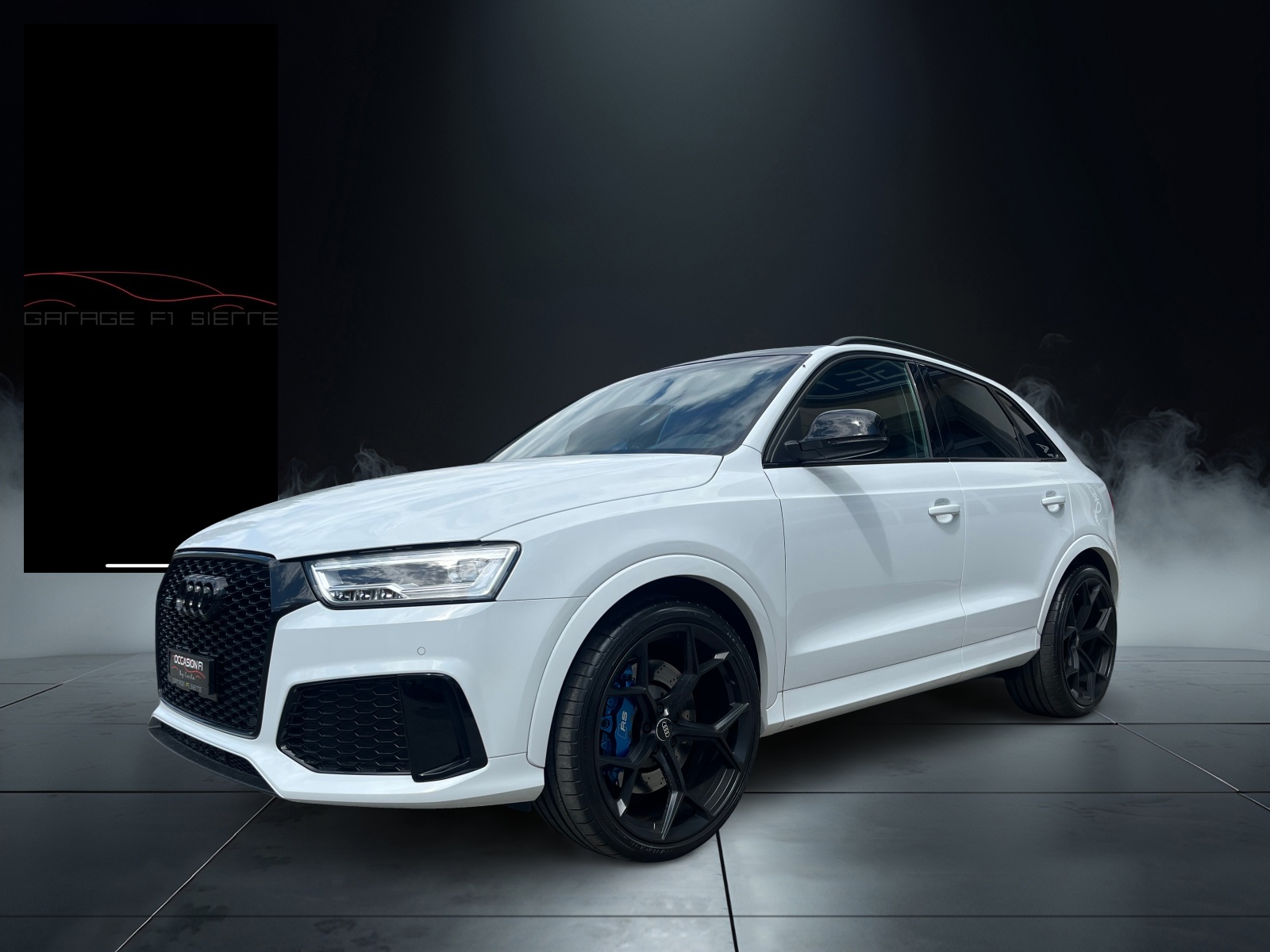 AUDI RS Q3 2.5 TFSI performance quattro S-tronic-showroom-element-2