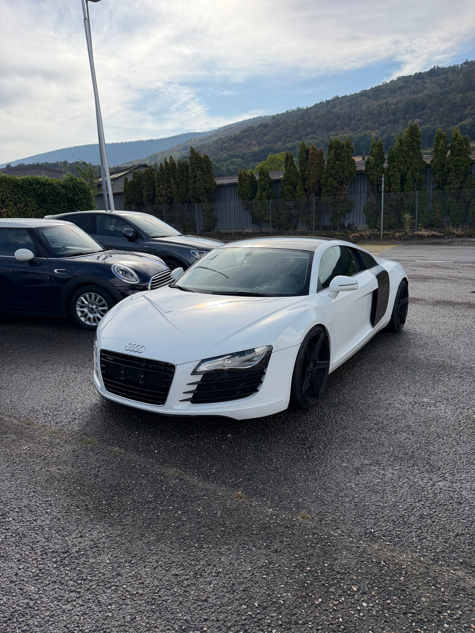 AUDI R8 Quattro Coupé 4.2-image-0