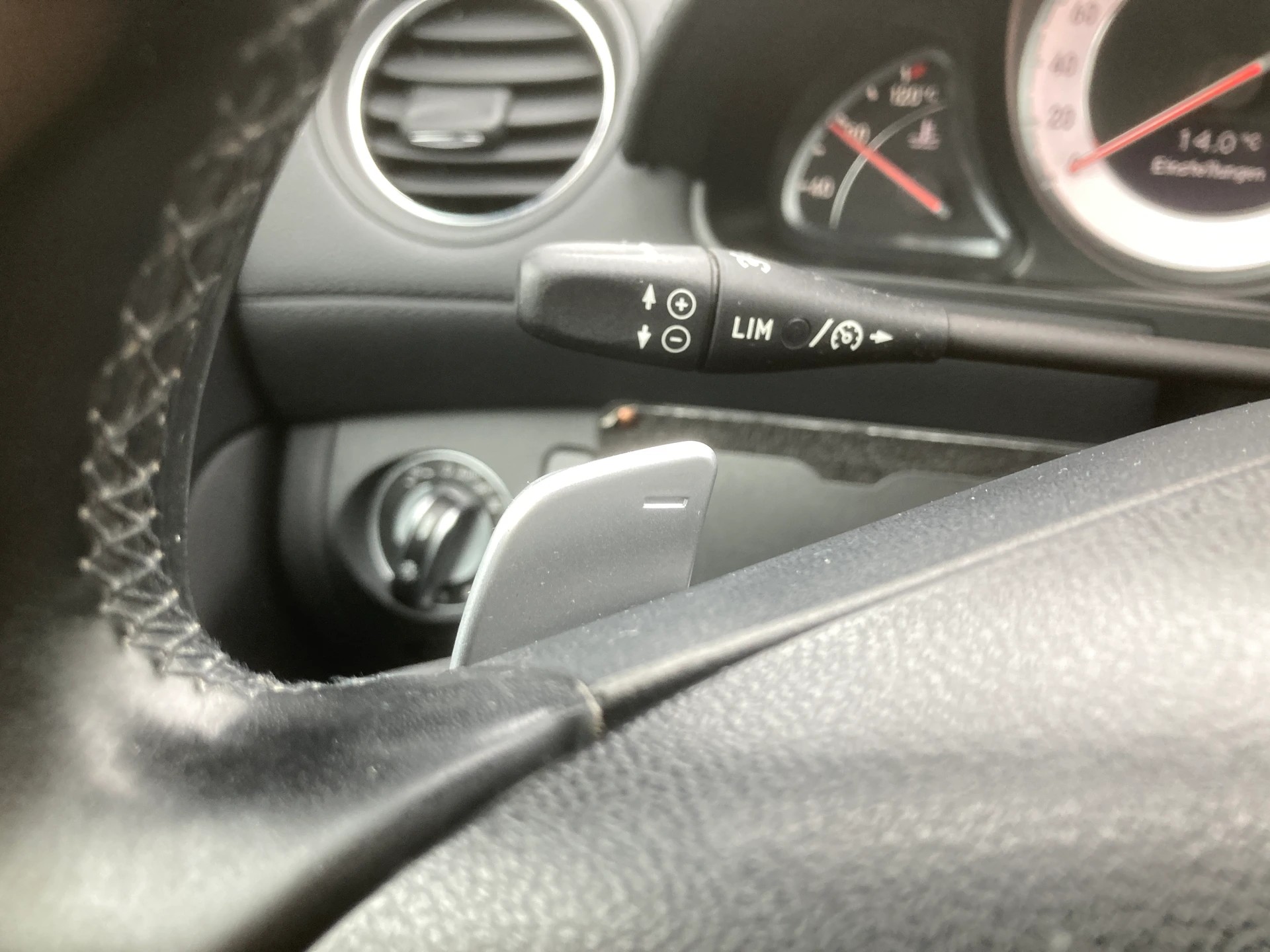 MERCEDES-BENZ SL 350 7G-Tronic-image-12