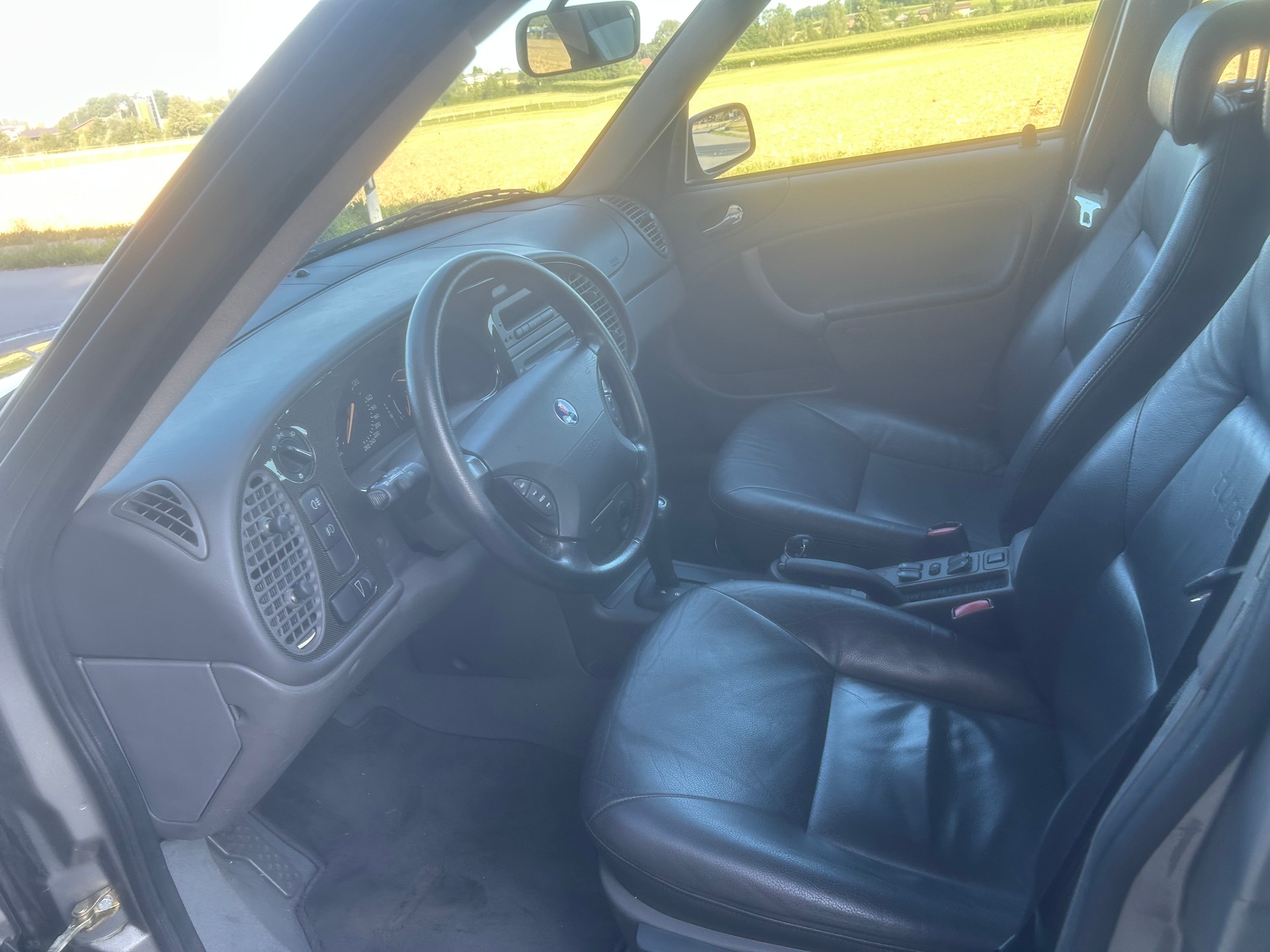 SAAB 9-3 2.0i-16 T SE Anniversary-image-4