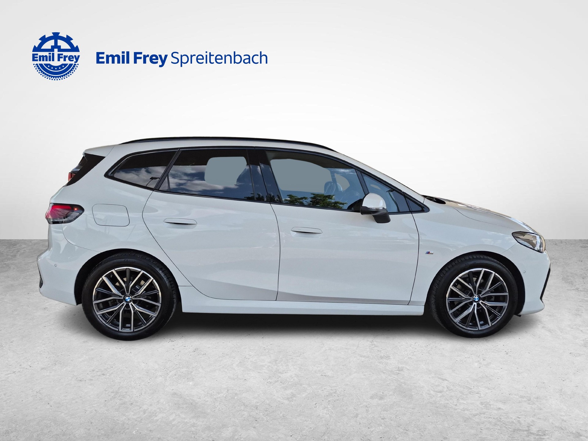 BMW 218d Active Tourer / ab 3,99% Leasing bei Abschluss einer Protect Autoversicherung-image-5