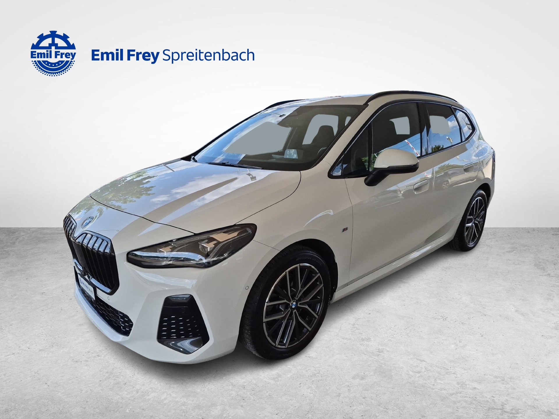 BMW 218d Active Tourer / ab 3,99% Leasing bei Abschluss einer Protect Autoversicherung-image-0