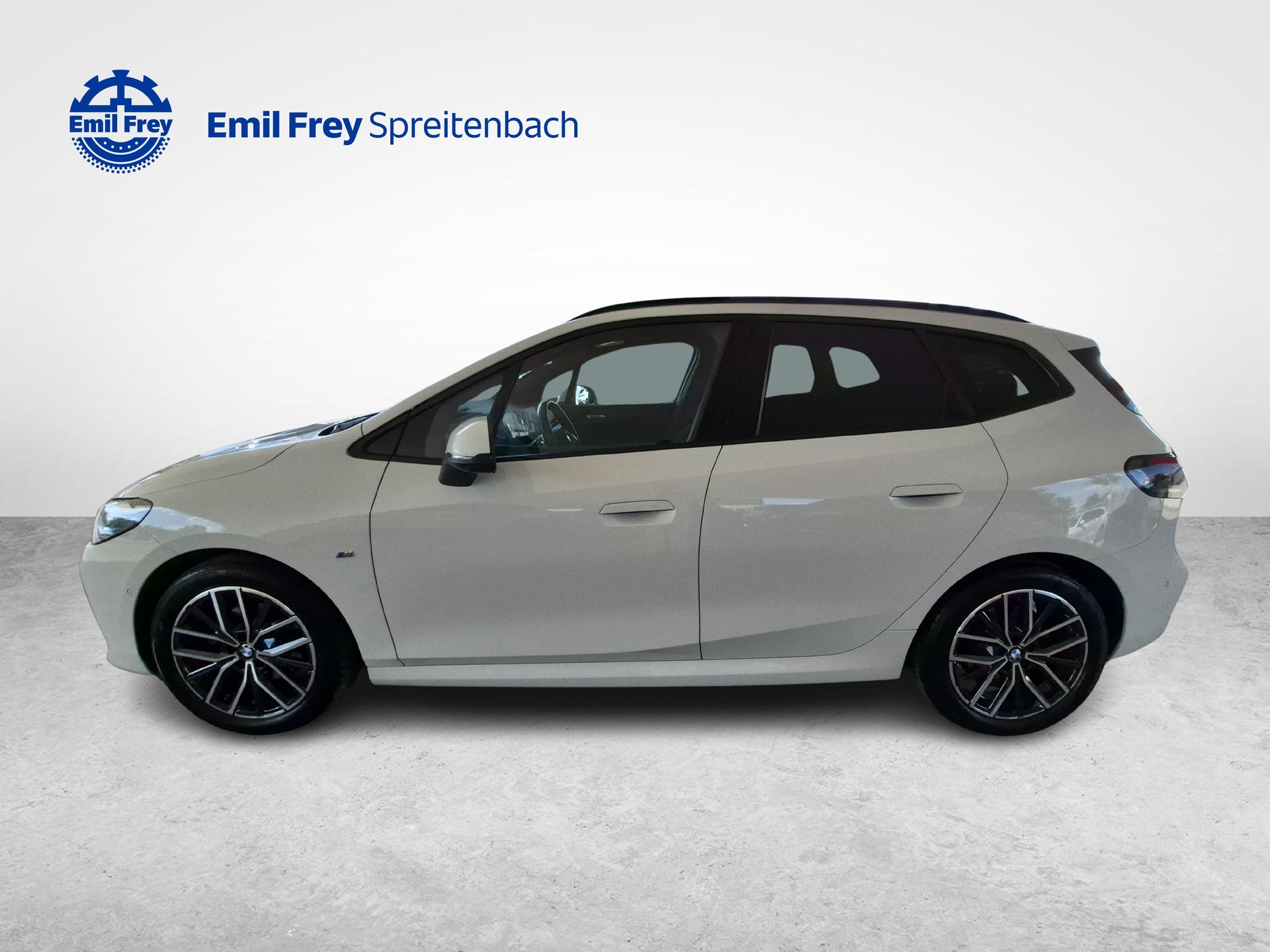 BMW 218d Active Tourer / ab 3,99% Leasing bei Abschluss einer Protect Autoversicherung-image-1