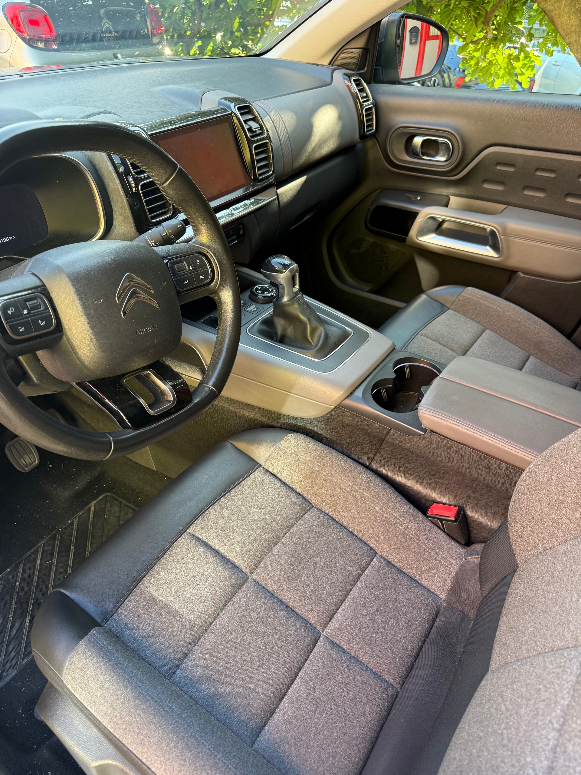 CITROEN C5 Aircross 1.2i PureTech Feel-image-4