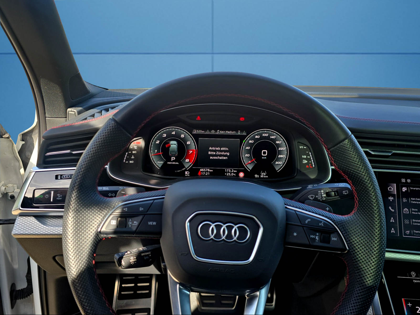 AUDI SQ7 TFSI quattro tiptronic-image-13