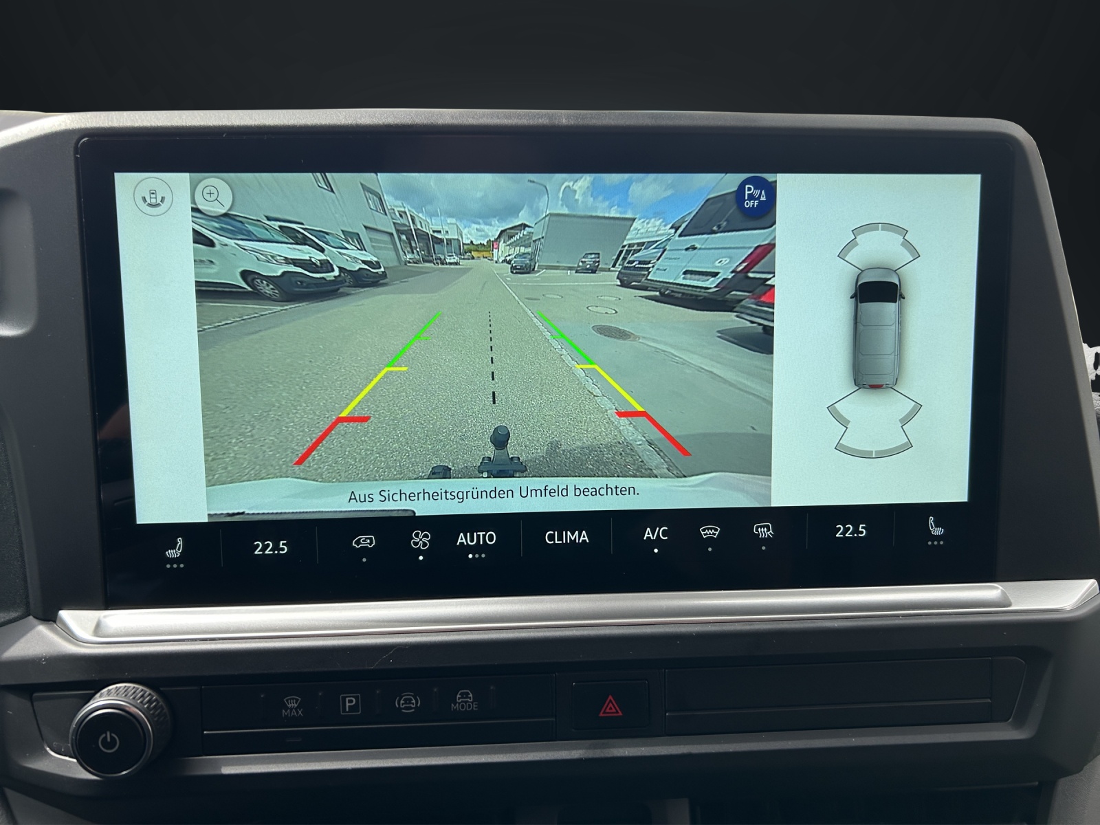 VW Transporter 2.0 TDI 4Motion Lang Automat * Heckflügeltüren *-image-13