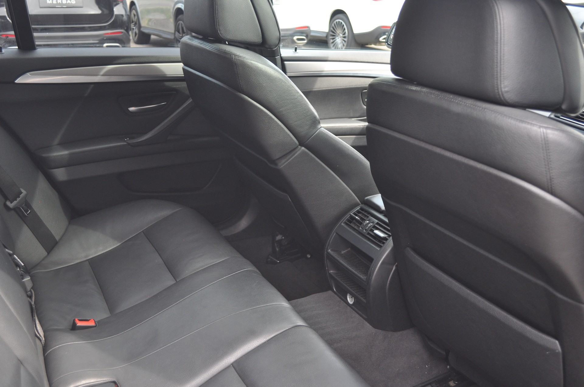 BMW 535d xDrive-image-7