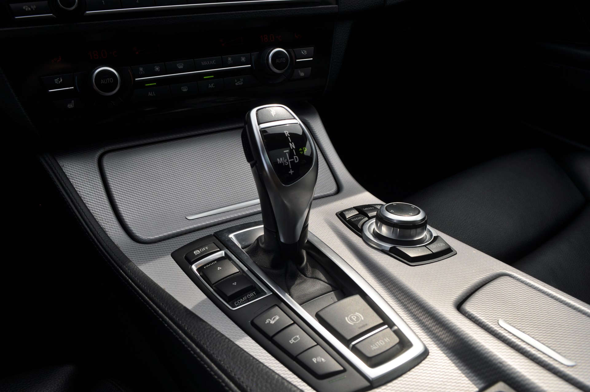 BMW 535d xDrive-image-13