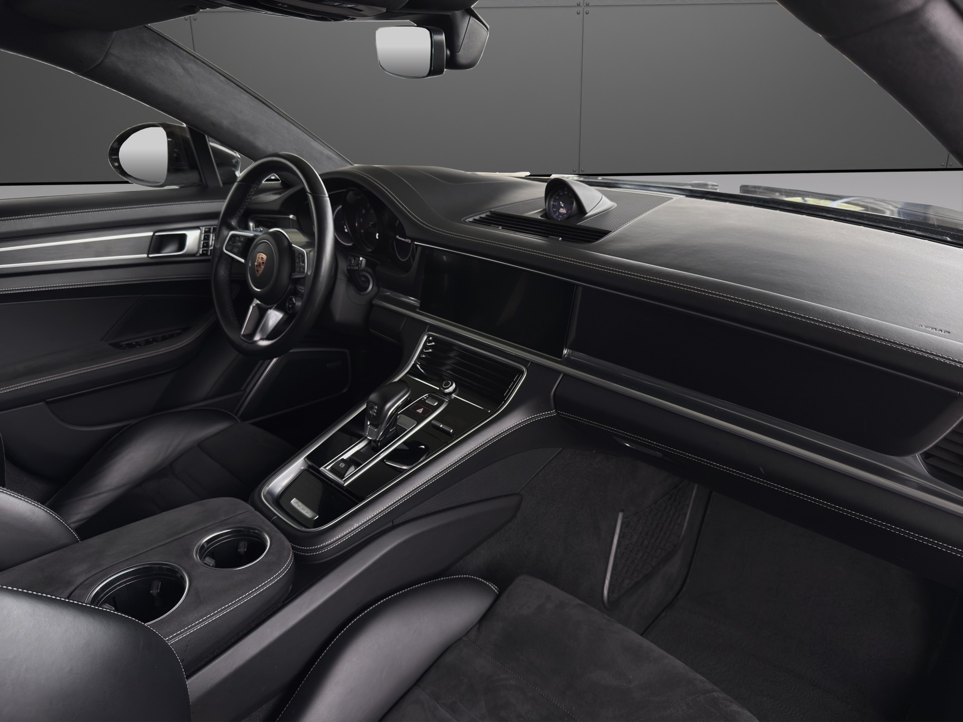 PORSCHE Panamera GTS Sport Turismo PDK-image-11